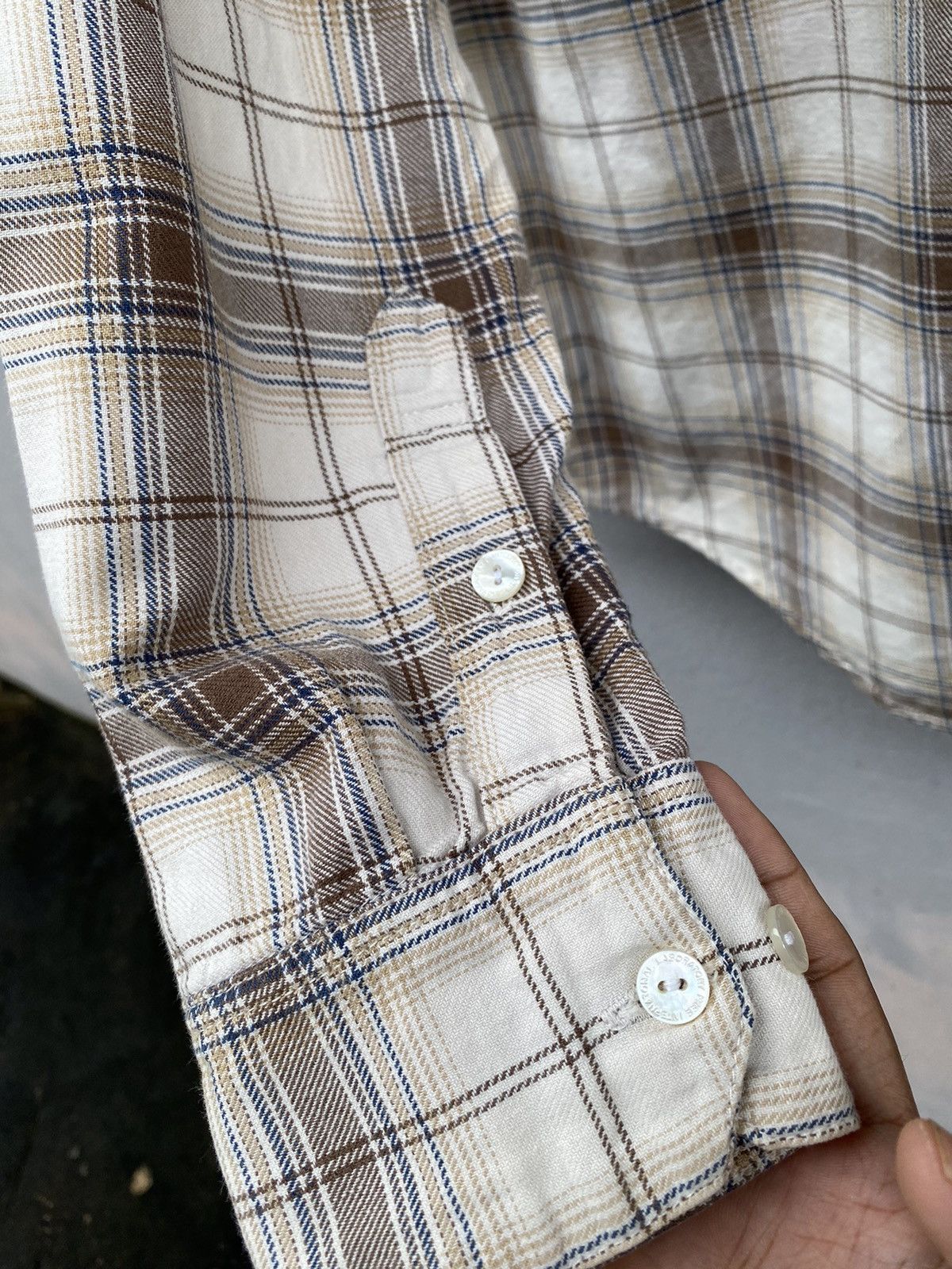 Visvim Visvim Shadow Plaid Checkered with Circle Zip Pocket Brown Size US M / EU 48-50 / 2 - 20 Thumbnail