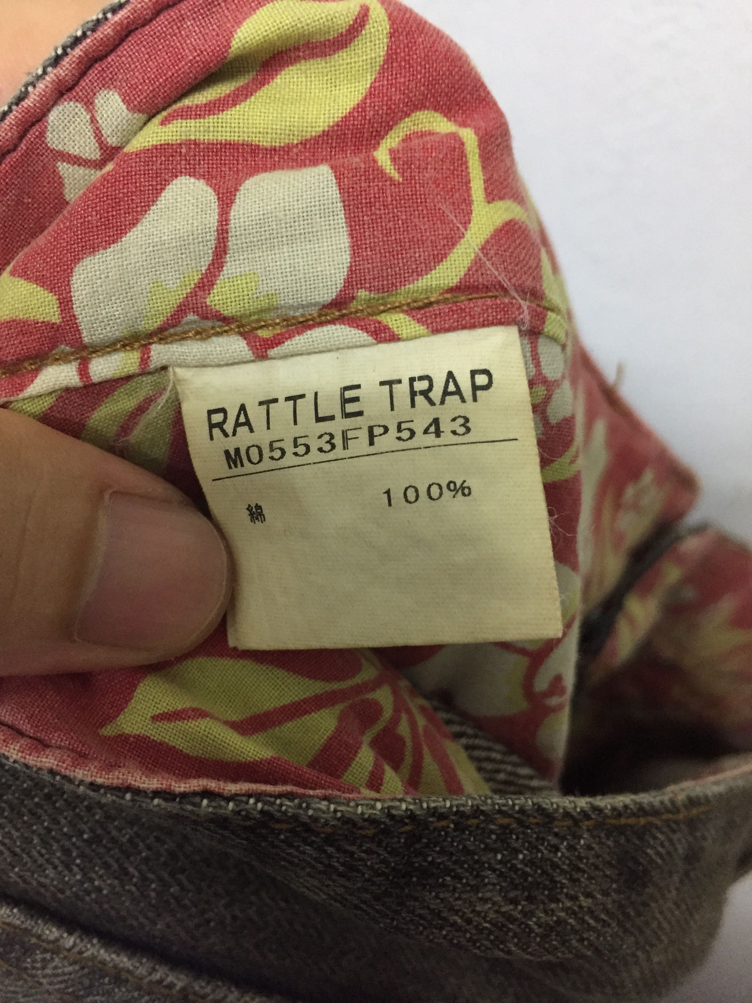 20471120 RATTLE TRAP japan Sex and Love distressed pants Size US 33 - 14 Thumbnail