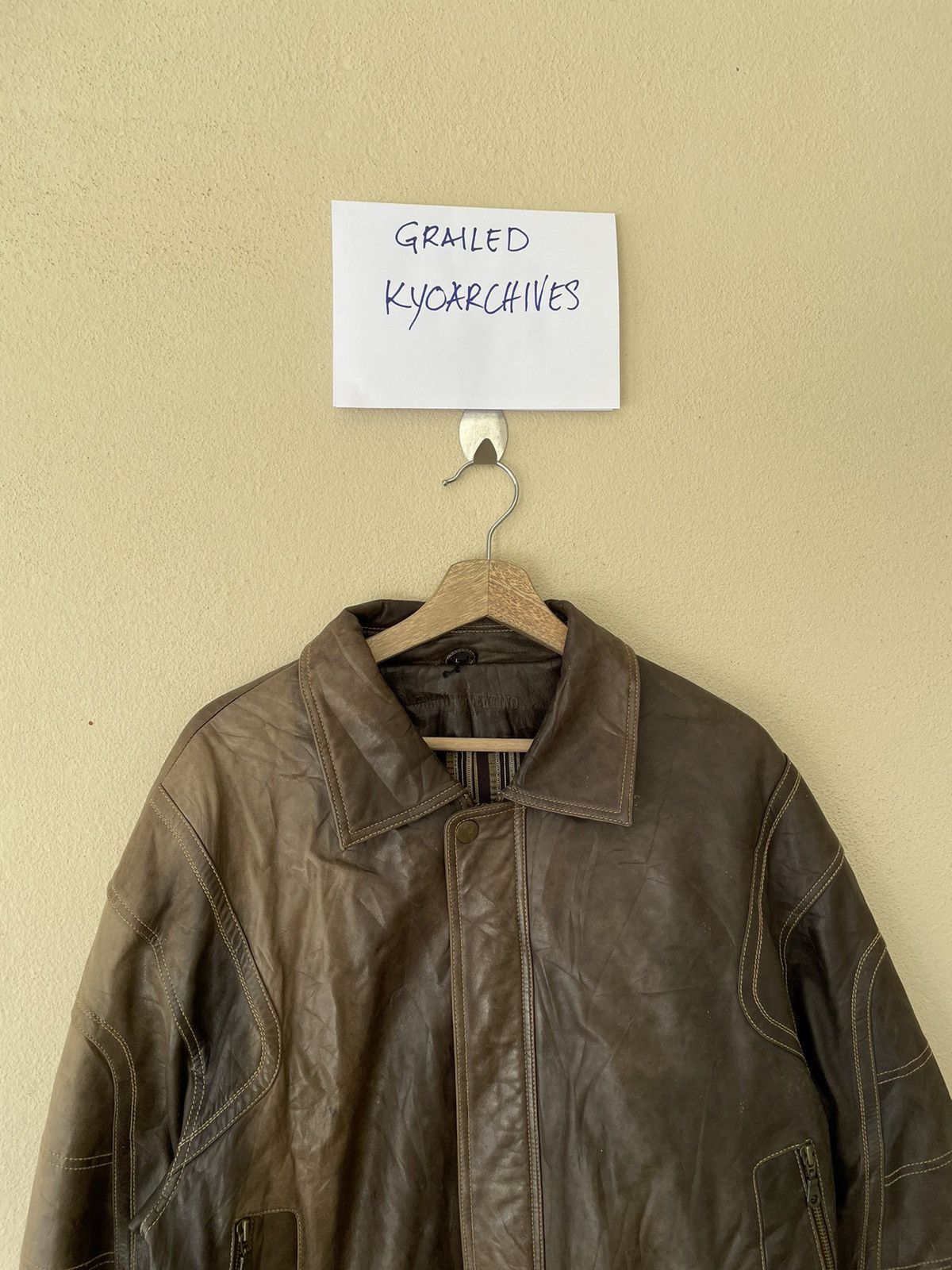Other VINTAGE GIANNI VALENTINO AVANT GARDE LEATHER JACKET Size US L / EU 52-54 / 3 - 4 Thumbnail