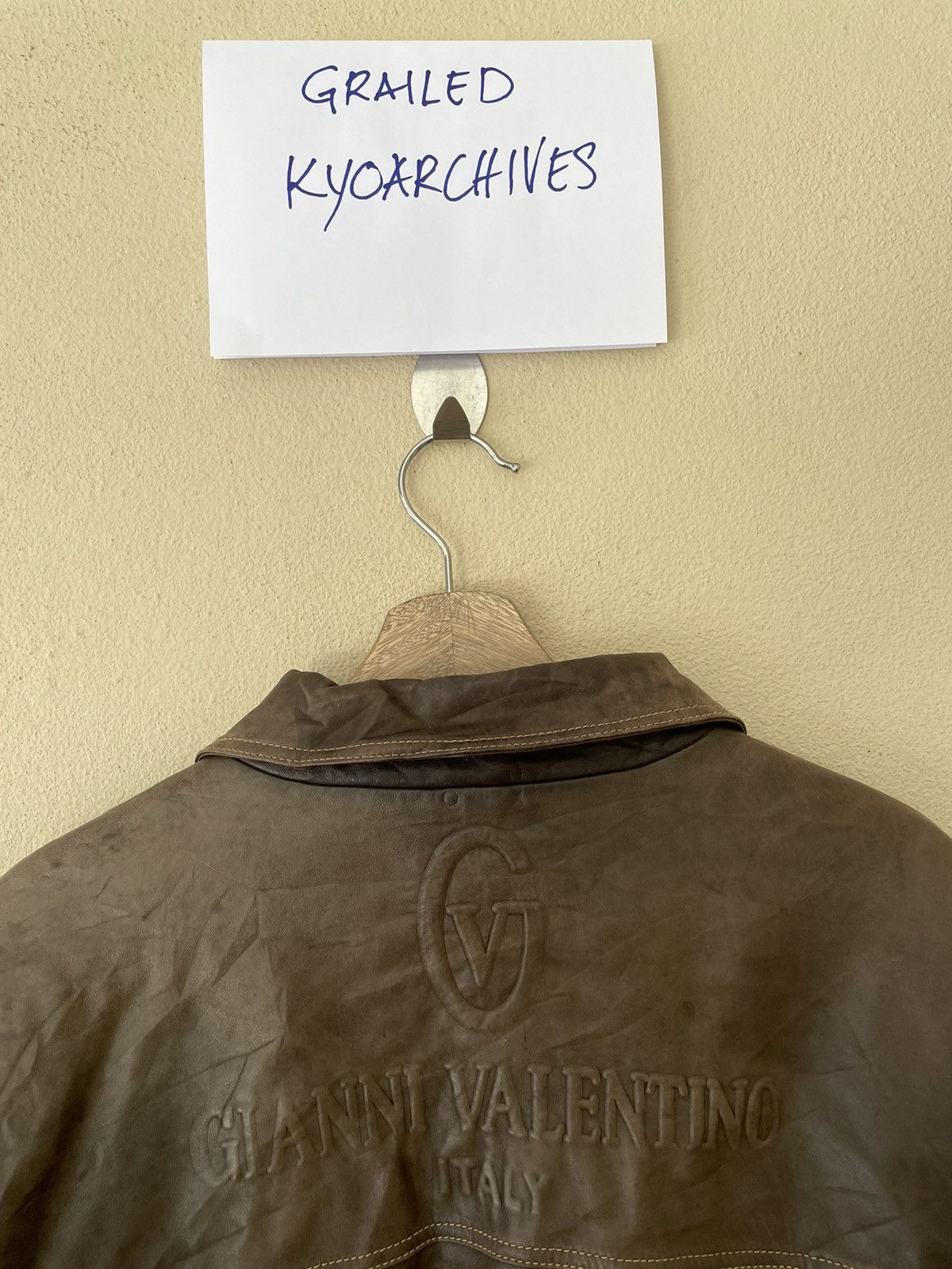 Other VINTAGE GIANNI VALENTINO AVANT GARDE LEATHER JACKET Size US L / EU 52-54 / 3 - 6 Thumbnail
