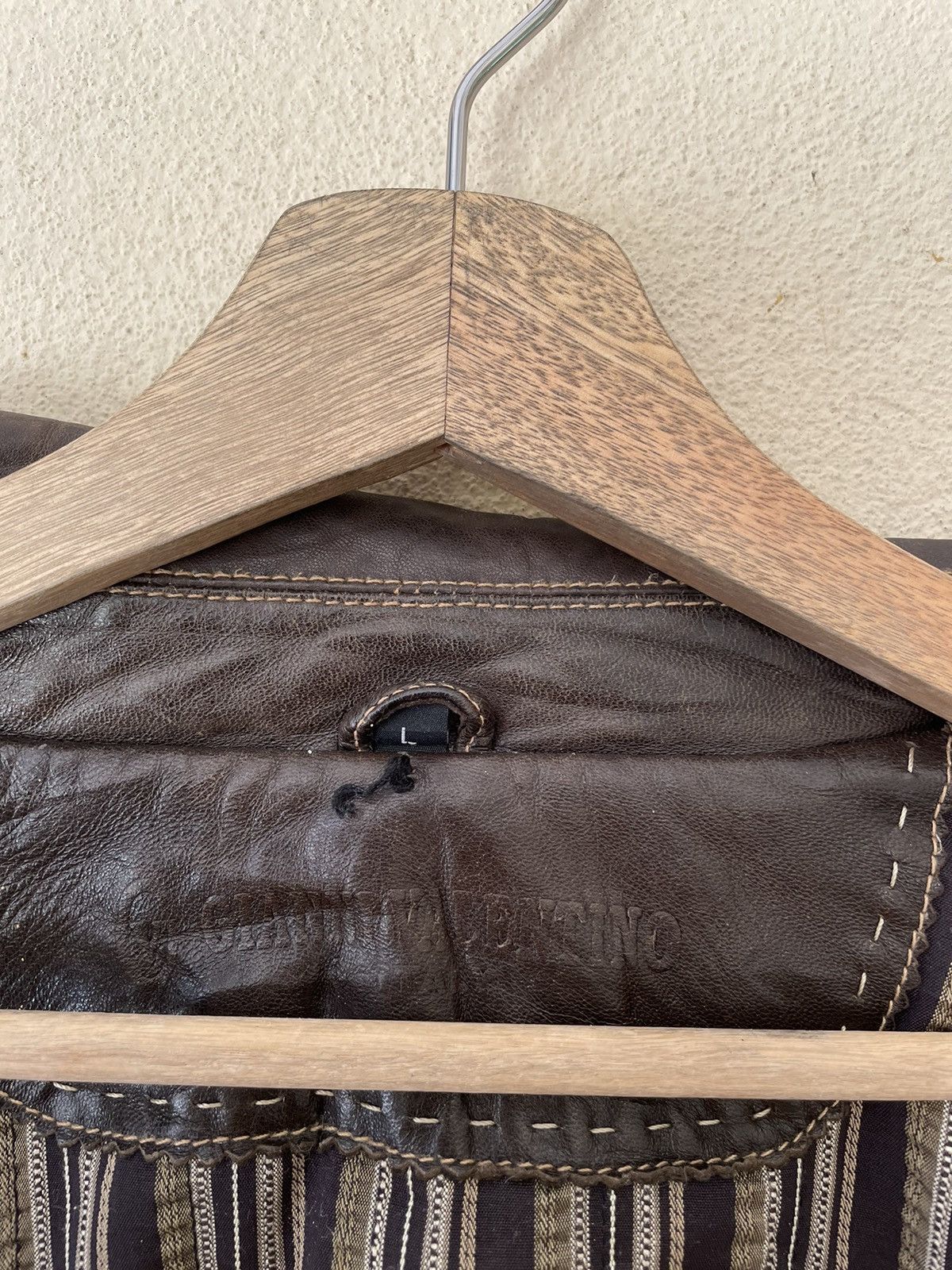 Other VINTAGE GIANNI VALENTINO AVANT GARDE LEATHER JACKET Size US L / EU 52-54 / 3 - 10 Thumbnail