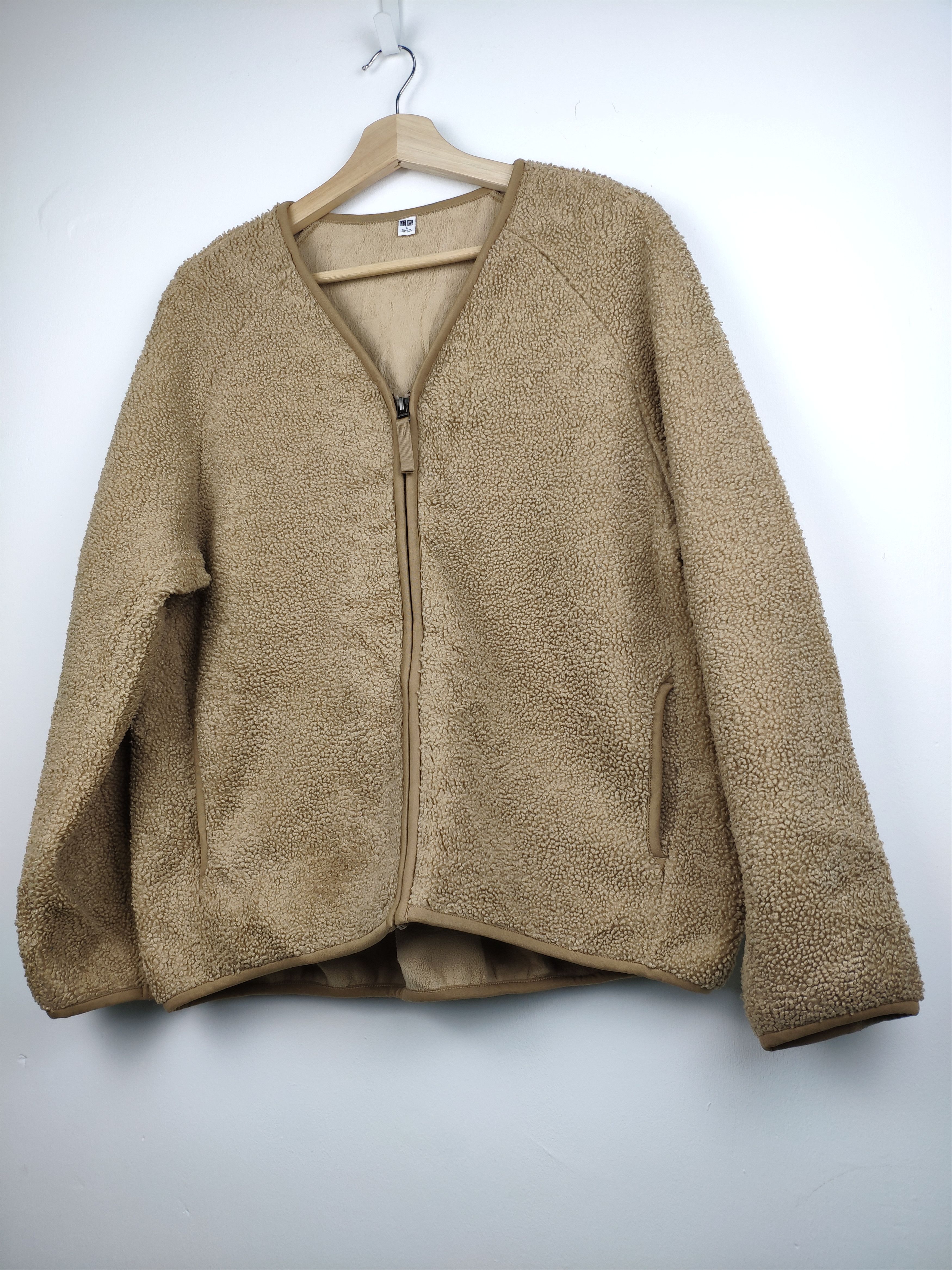 Japanese Brand × Uniqlo Uniqlo Cardigan Sherpa Jacket V Neck Size US M / EU 48-50 / 2 - 2 Thumbnail