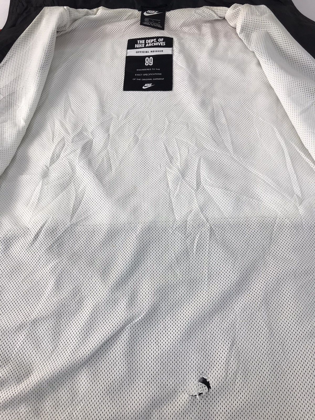 Nike Dept. of Nike Archieves Windbreaker Jacket Nylon K876j Size US XL / EU 56 / 4 - 5 Thumbnail