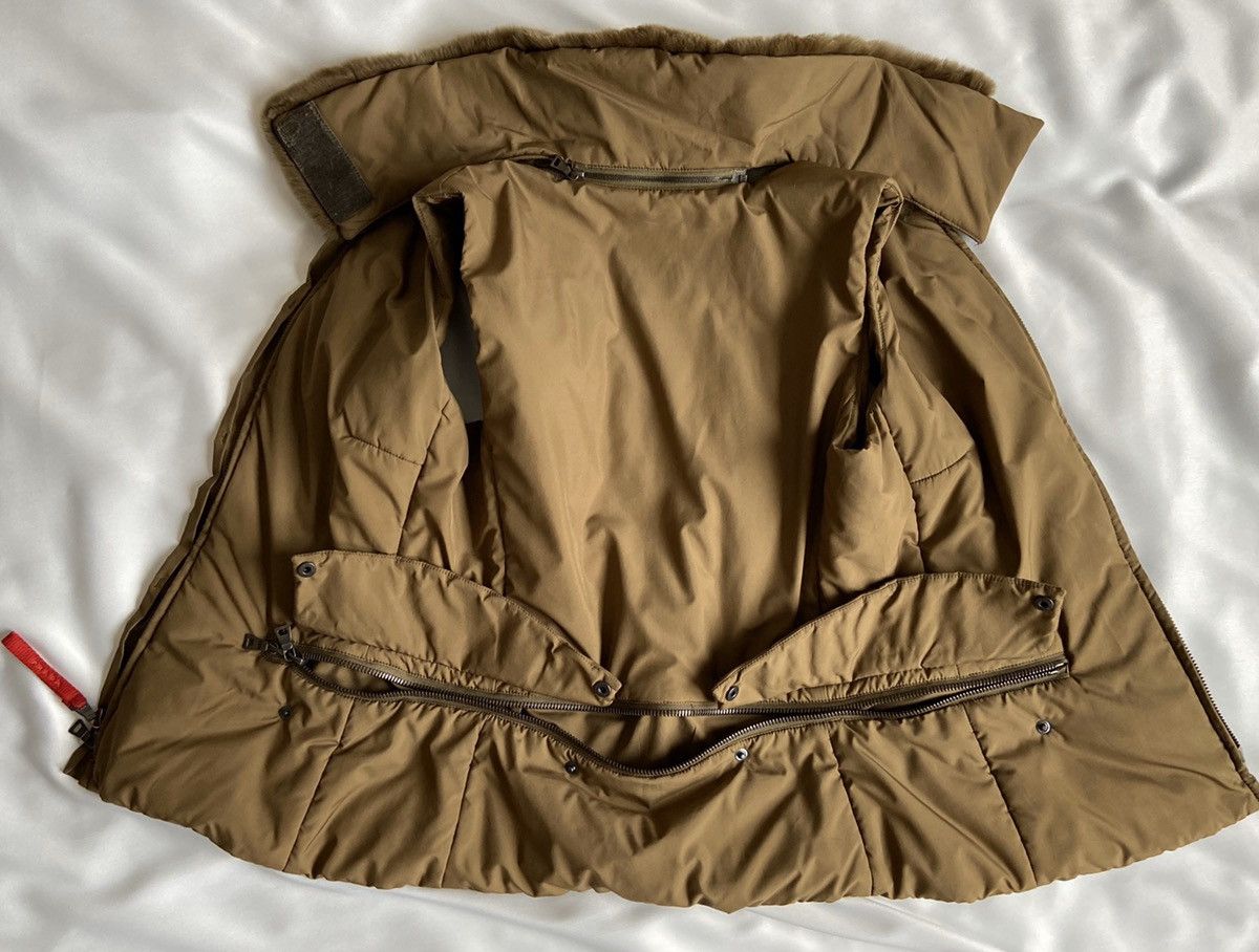 Prada prada down fur utility vest Size M / US 6-8 / IT 42-44 - 9 Thumbnail