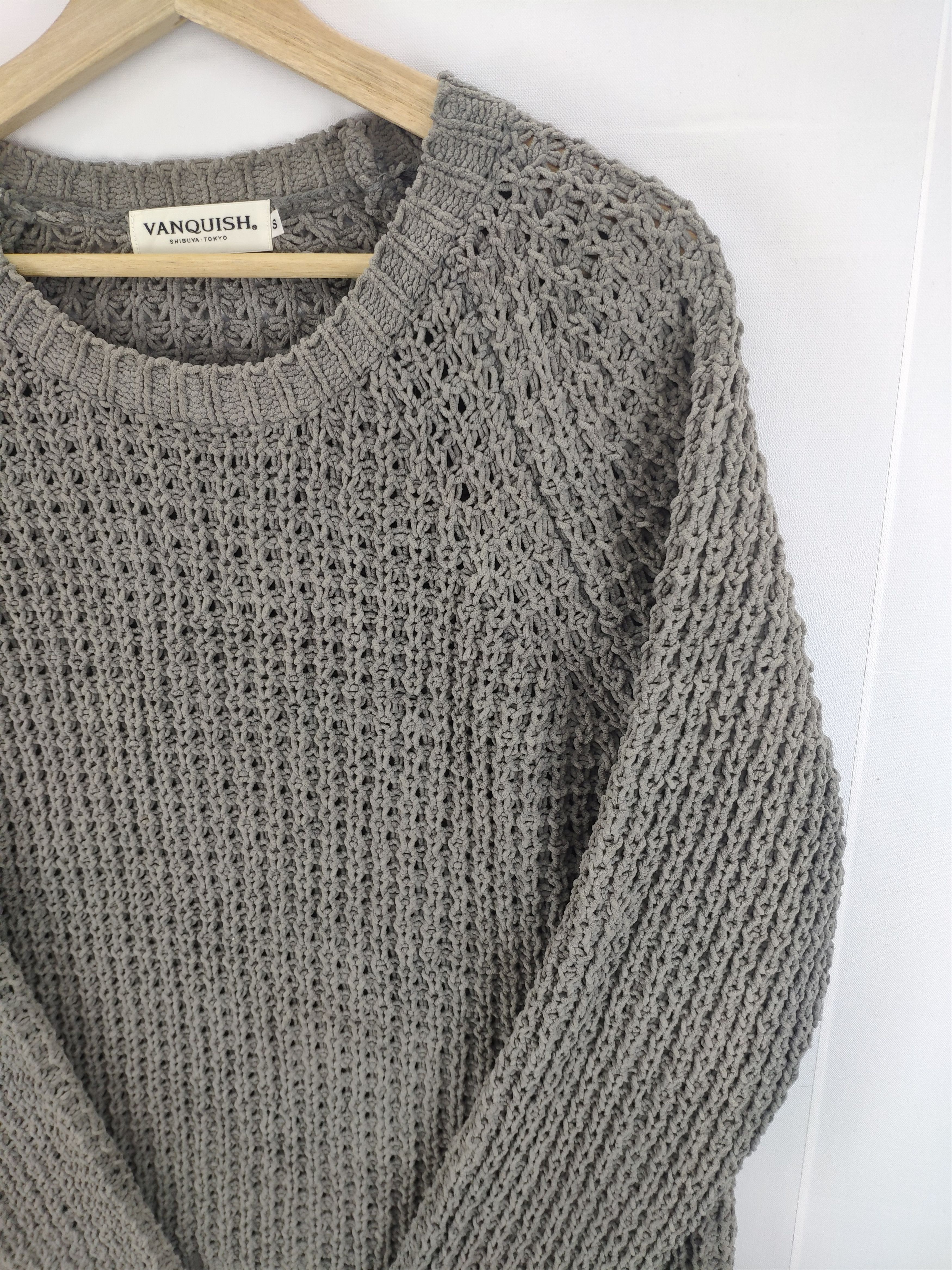 Japanese Brand × Vanquish Vintage Vanquish Fishnet Knit Sweater Avant Garde Style Size US S / EU 44-46 / 1 - 2 Thumbnail