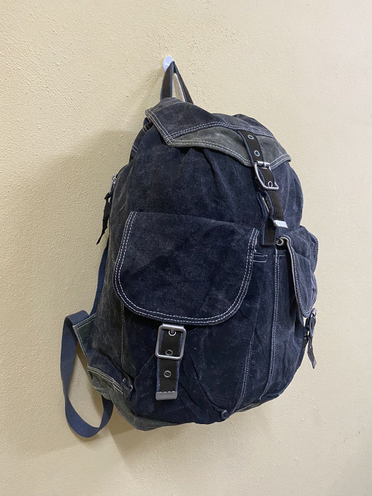 The North Face Steals💥 The North Face Denim Multi Pocket Size ONE SIZE - 3 Thumbnail