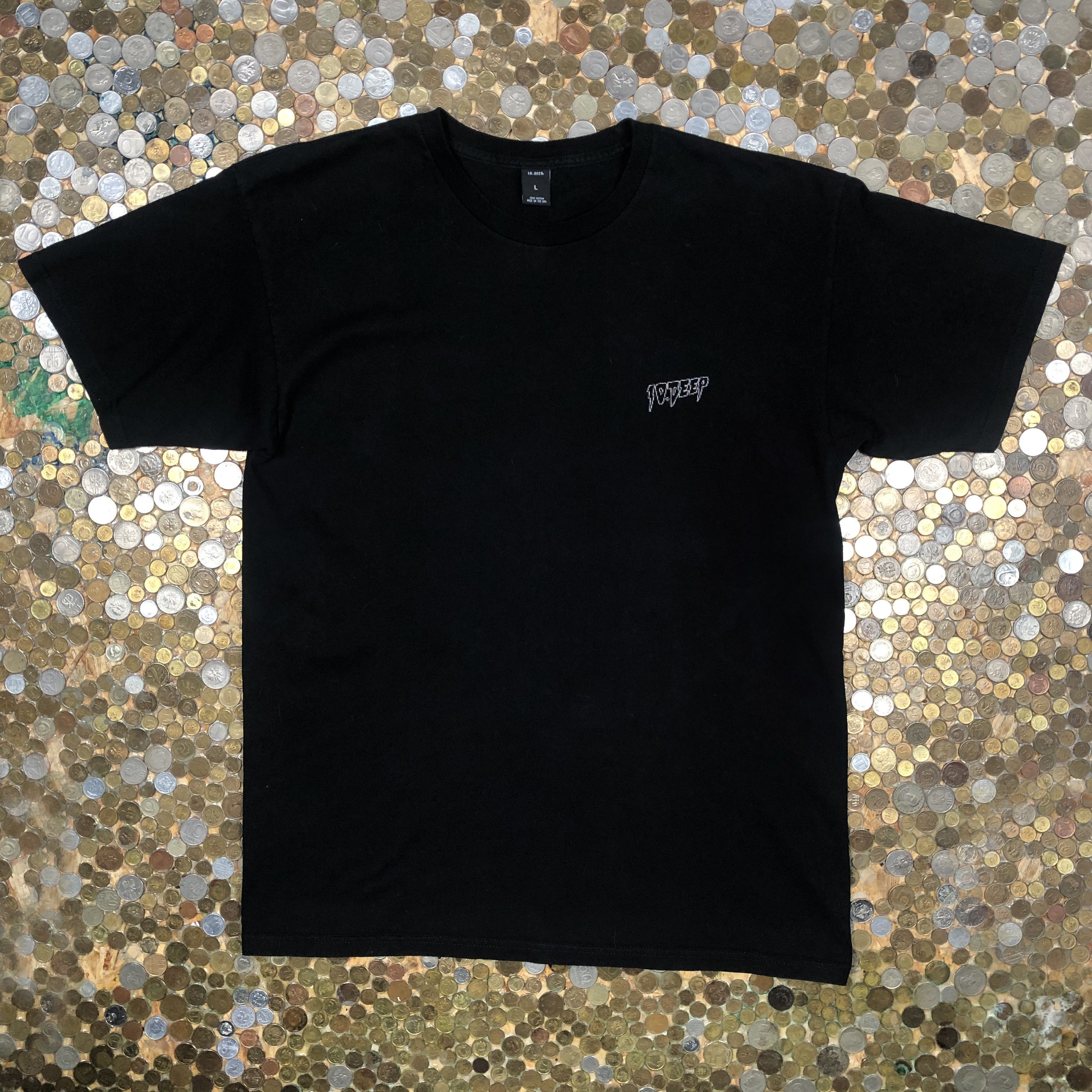 10 Deep 10 Deep Tee T-shirt mini big logo Size US L / EU 52-54 / 3 - 1 Thumbnail