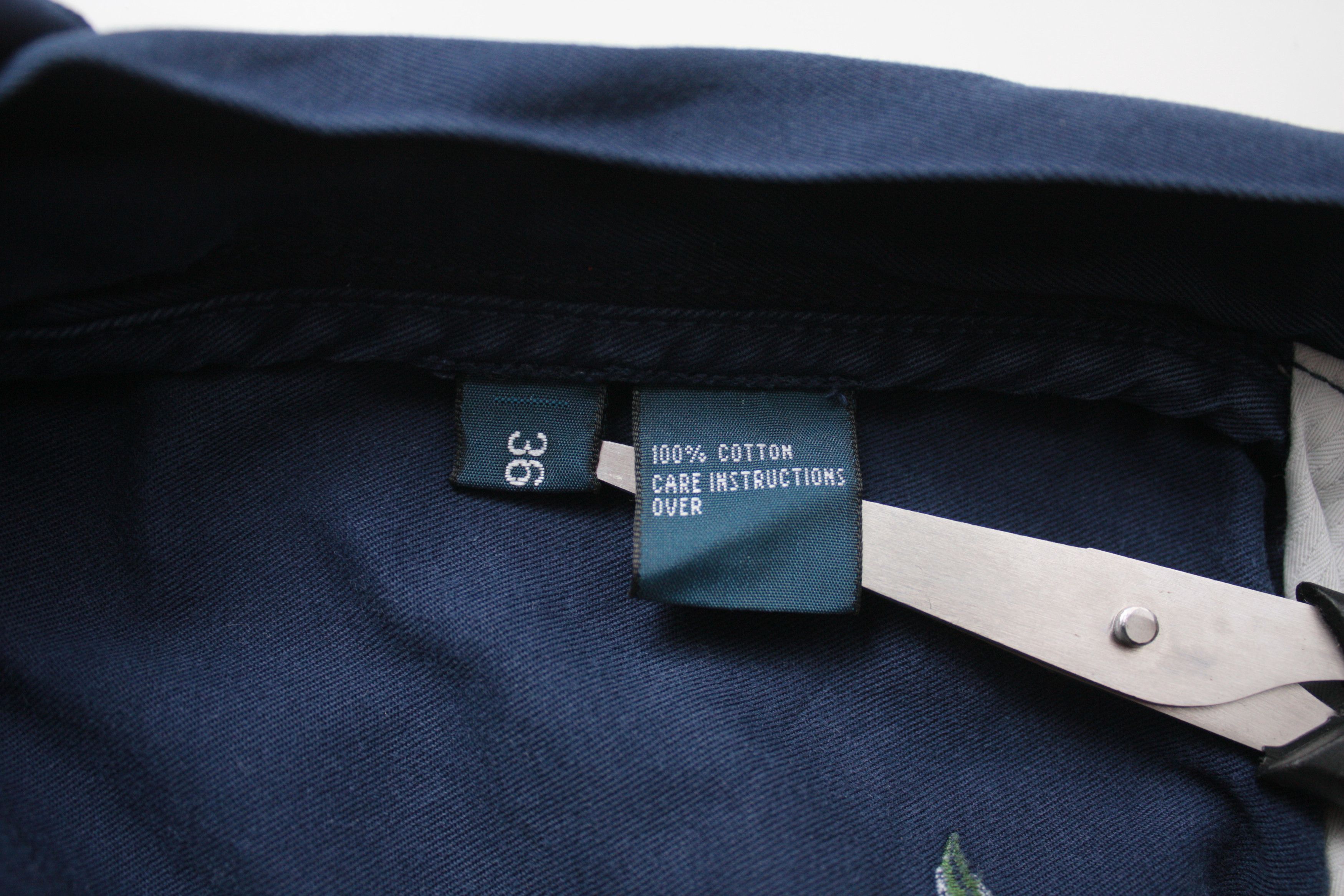 Polo Ralph Lauren Polo Ralph Lauren Bermuda Navy Embroidered Shorts W36 Size US 36 / EU 52 - 4 Thumbnail