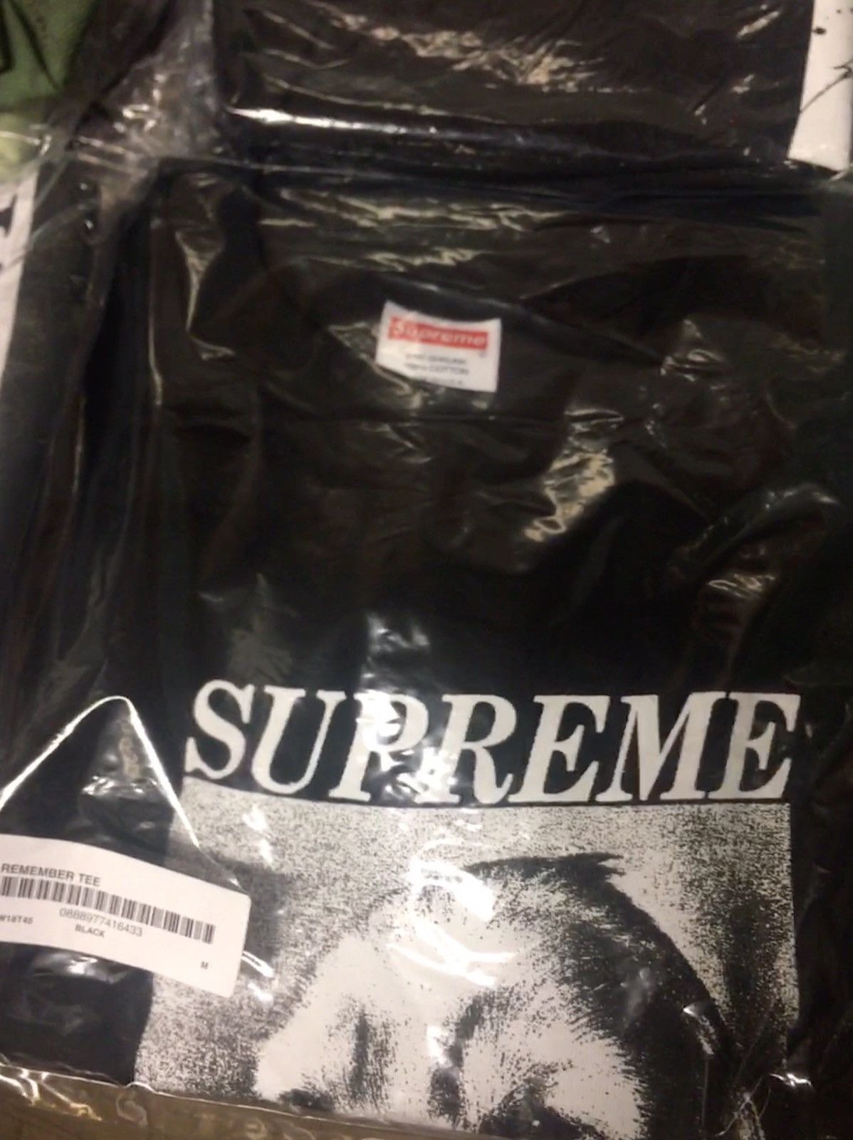 Supreme Supreme remember me tee motion box logo yohji Size US M / EU 48-50 / 2 - 2 Thumbnail