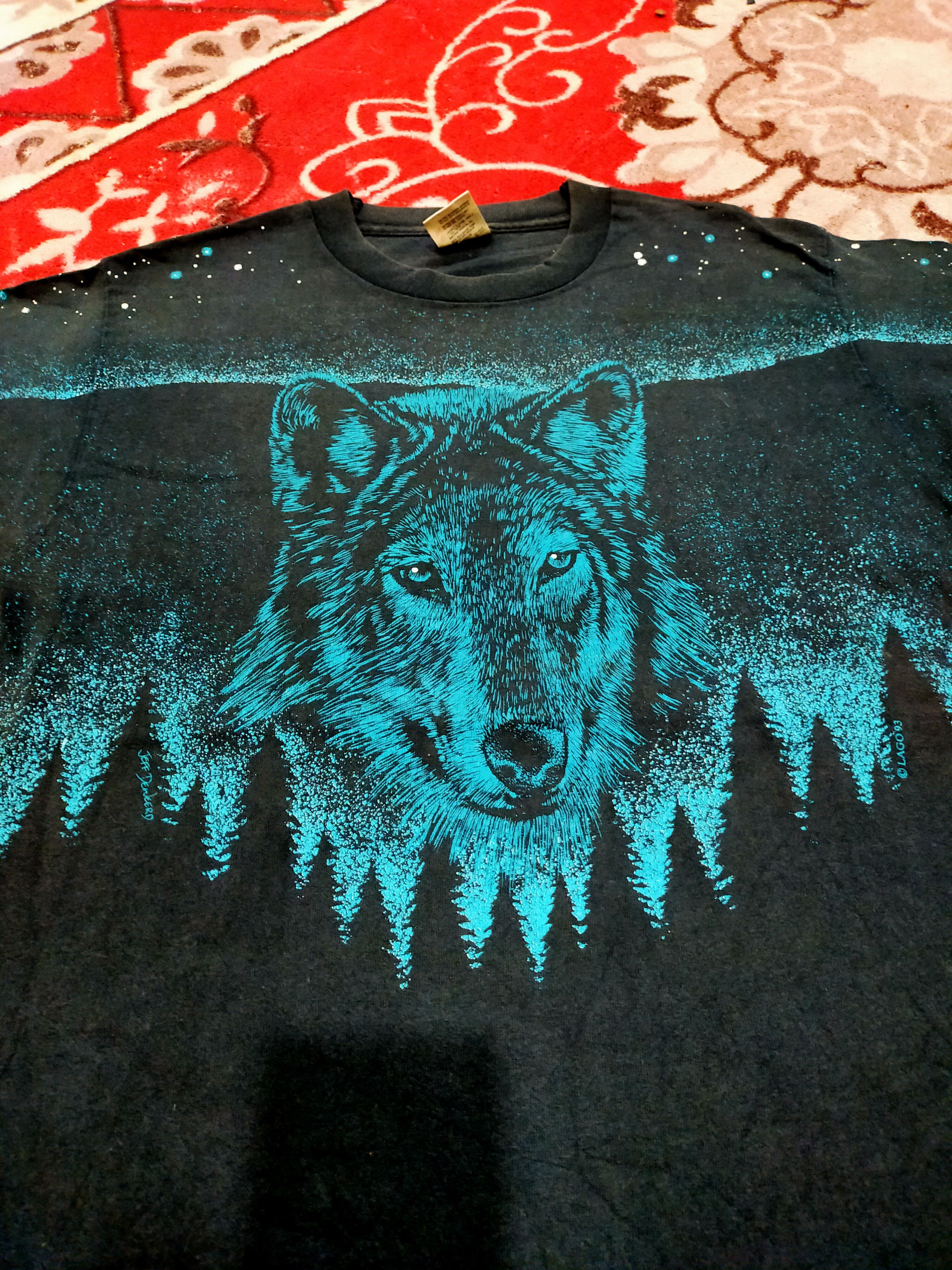 Fruit Of The Loom × Vintage Vintage 90's Wolf Full Print Thrashed tee Size US M / EU 48-50 / 2 - 9 Thumbnail