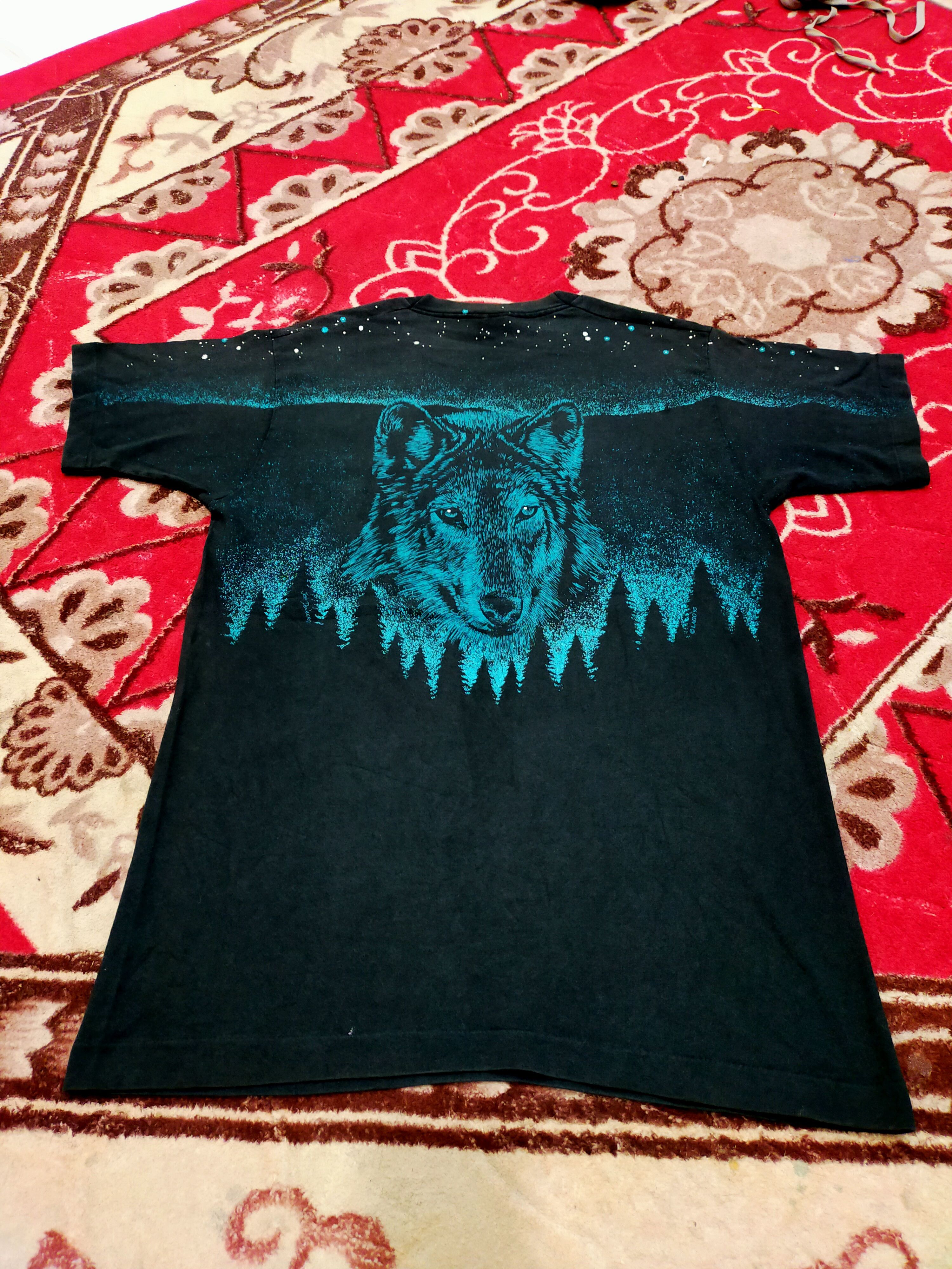 Fruit Of The Loom × Vintage Vintage 90's Wolf Full Print Thrashed tee Size US M / EU 48-50 / 2 - 2 Thumbnail