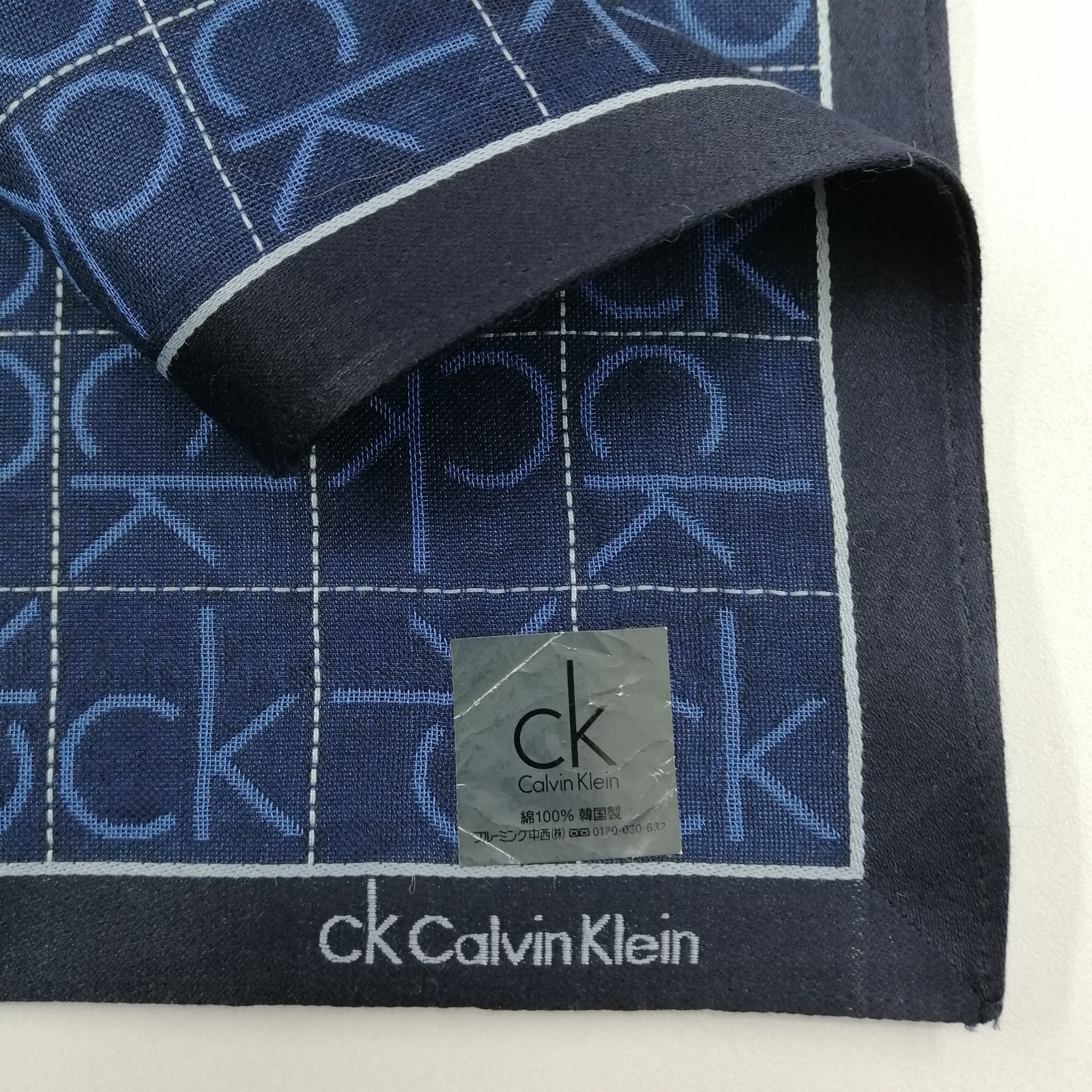 Calvin Klein Calvin Klein Handkerchief/Neckerchief/Bandana-KD2354 Size ONE SIZE - 3 Thumbnail