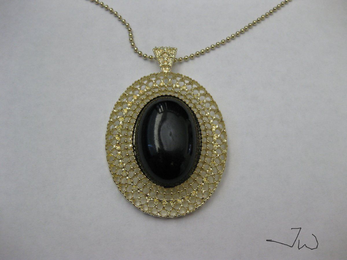 Jewelry Black Round Necklace Size ONE SIZE - 4 Thumbnail