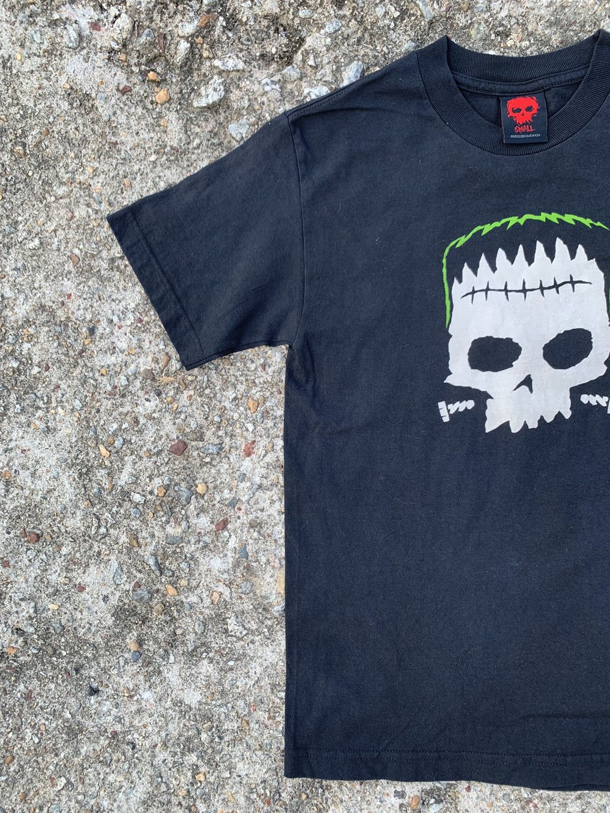 Vintage VINTAGE ZERO SKATEBOARD T SHIRT Size US S / EU 44-46 / 1 - 2 Thumbnail