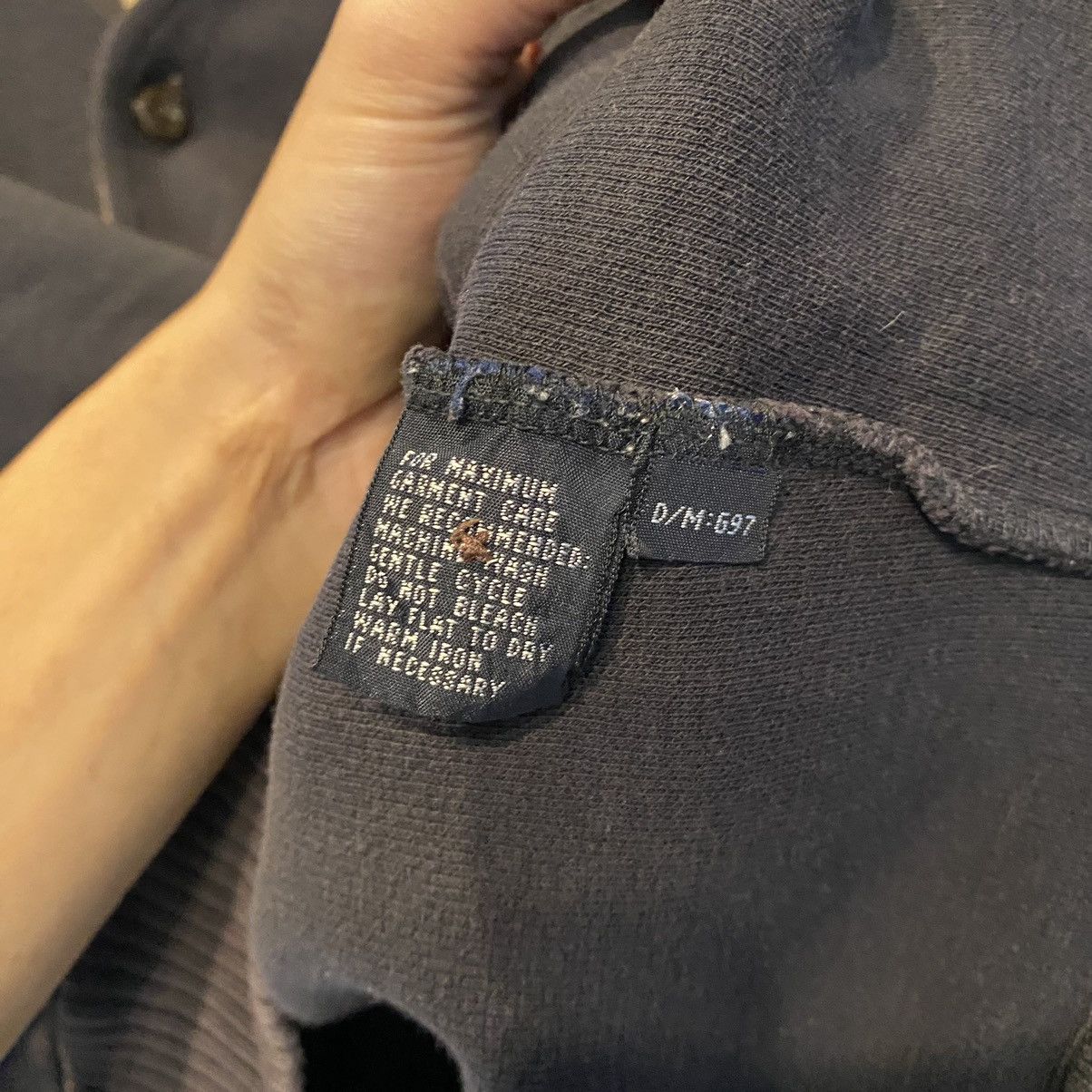 Burberry VINTAGE‼️Burberry Basic Logo Embroidery Cardigan Made In USA Size US M / EU 48-50 / 2 - 10 Thumbnail