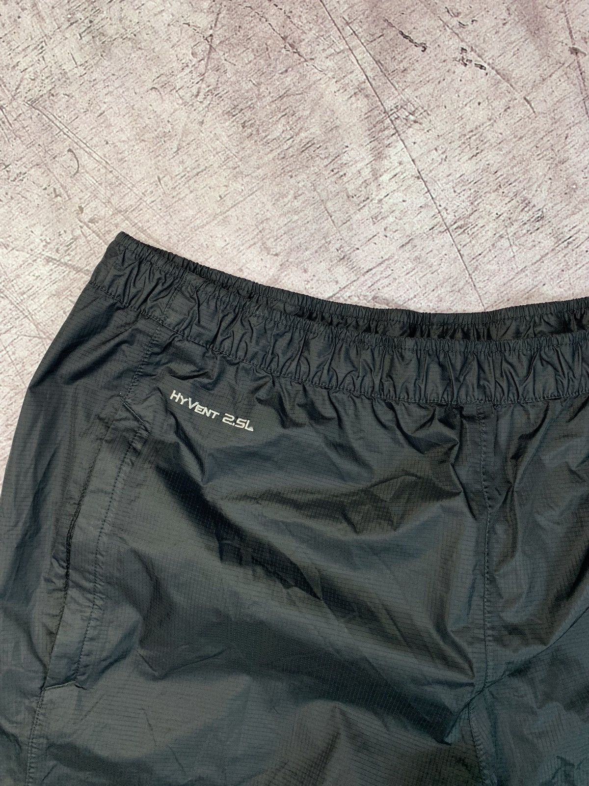 The North Face × Vintage Vintage The North Face HyVent 2.5 Pants TNF Size US 36 / EU 52 - 8 Thumbnail