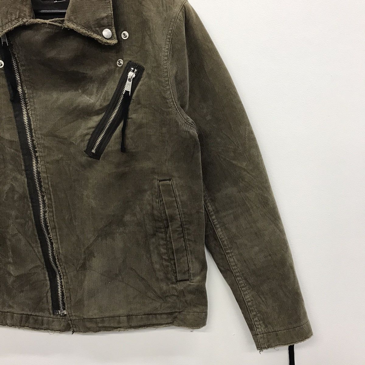 Paul Smith × R.Newbold Rare!! R.Newbold Punk Design Rare Size US M / EU 48-50 / 2 - 5 Thumbnail