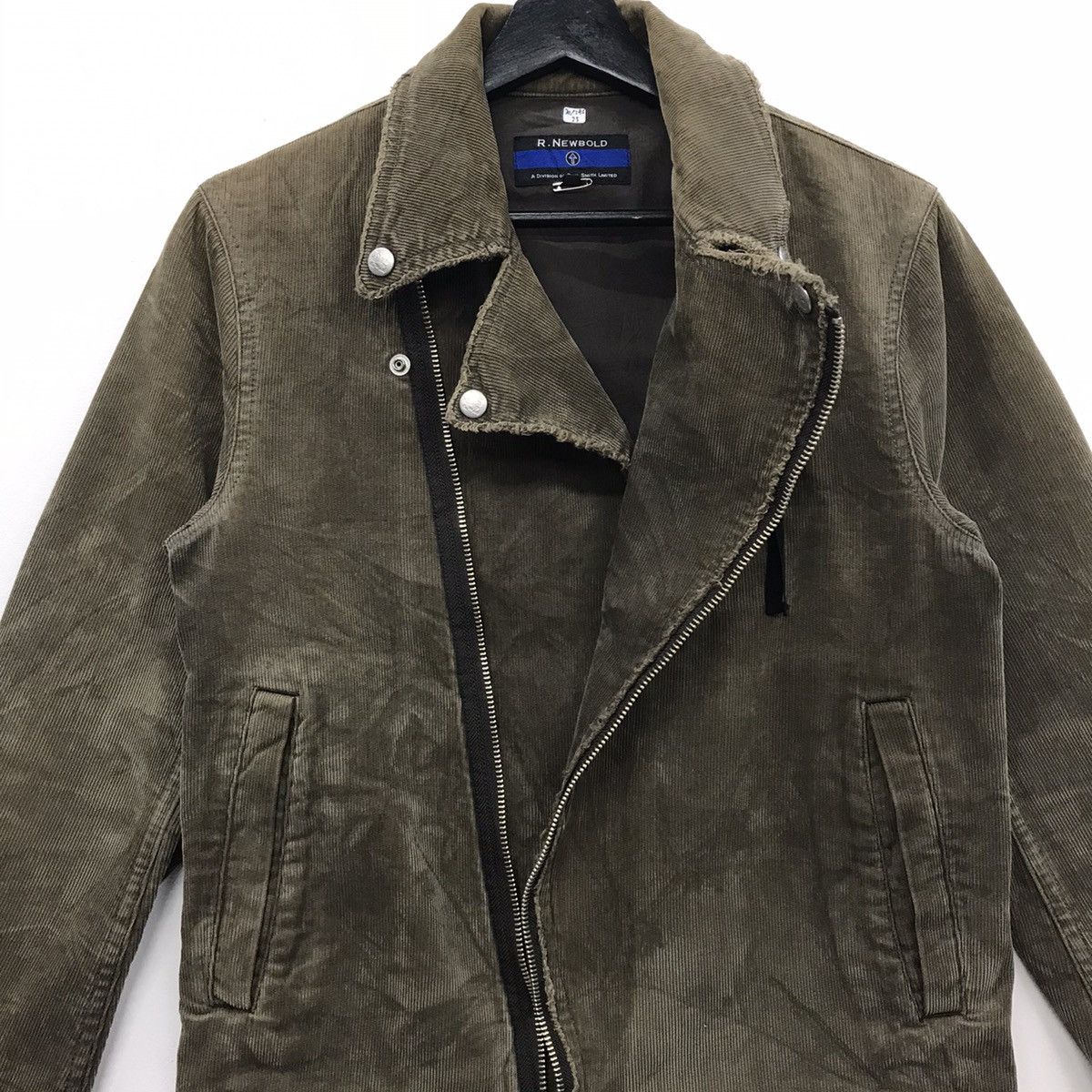 Paul Smith × R.Newbold Rare!! R.Newbold Punk Design Rare Size US M / EU 48-50 / 2 - 9 Thumbnail