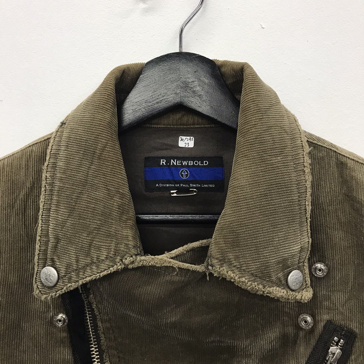 Paul Smith × R.Newbold Rare!! R.Newbold Punk Design Rare Size US M / EU 48-50 / 2 - 3 Thumbnail