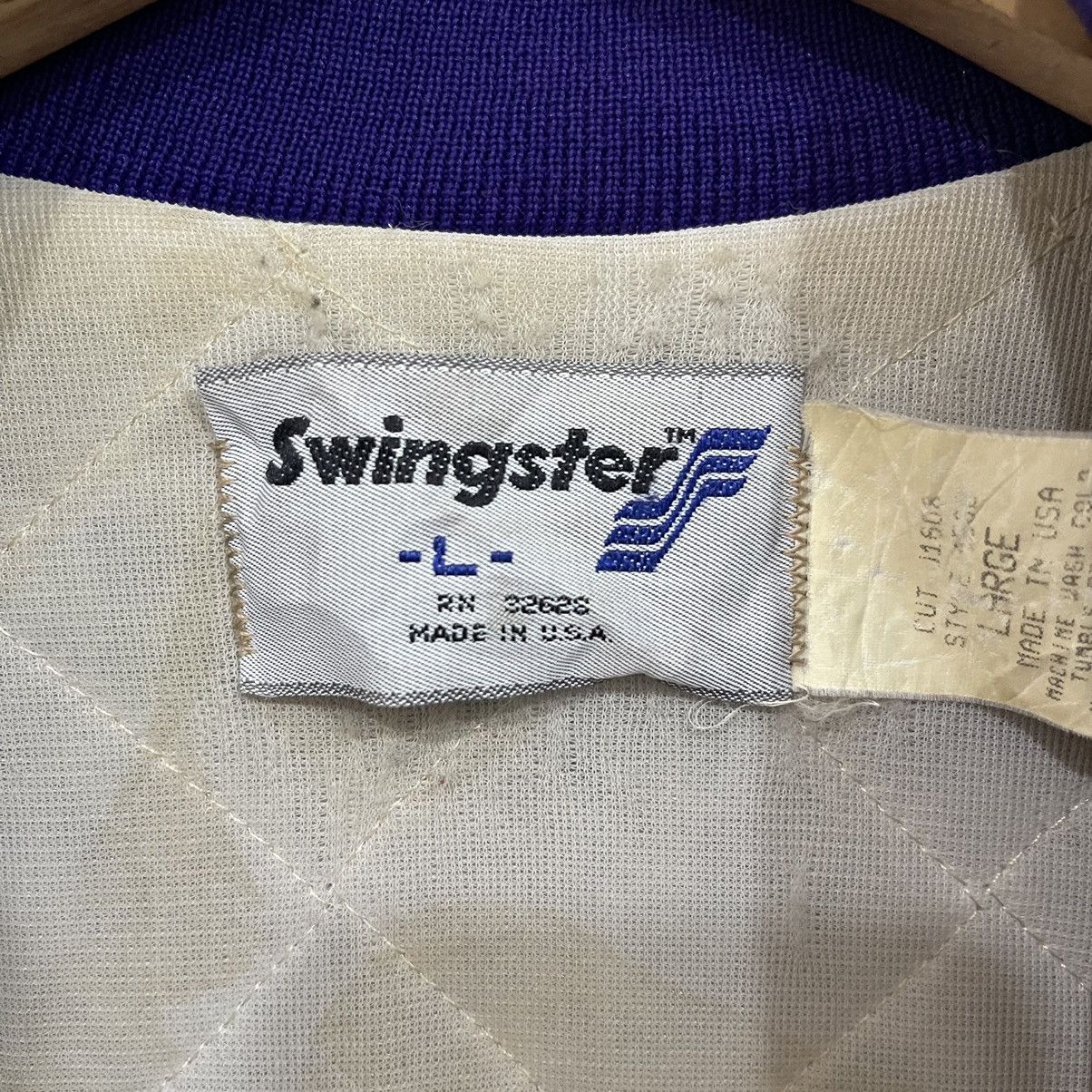 NBA Vintage 90s LA LAKERS Snap Button Satin Bomber Jacket Size US L / EU 52-54 / 3 - 13 Thumbnail