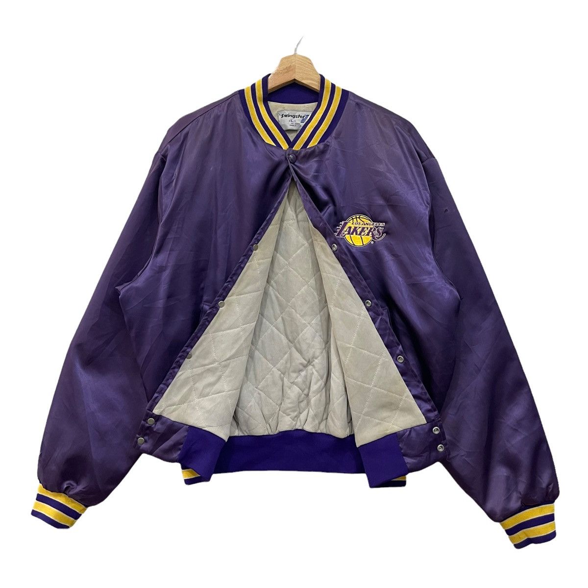 NBA Vintage 90s LA LAKERS Snap Button Satin Bomber Jacket Size US L / EU 52-54 / 3 - 3 Thumbnail