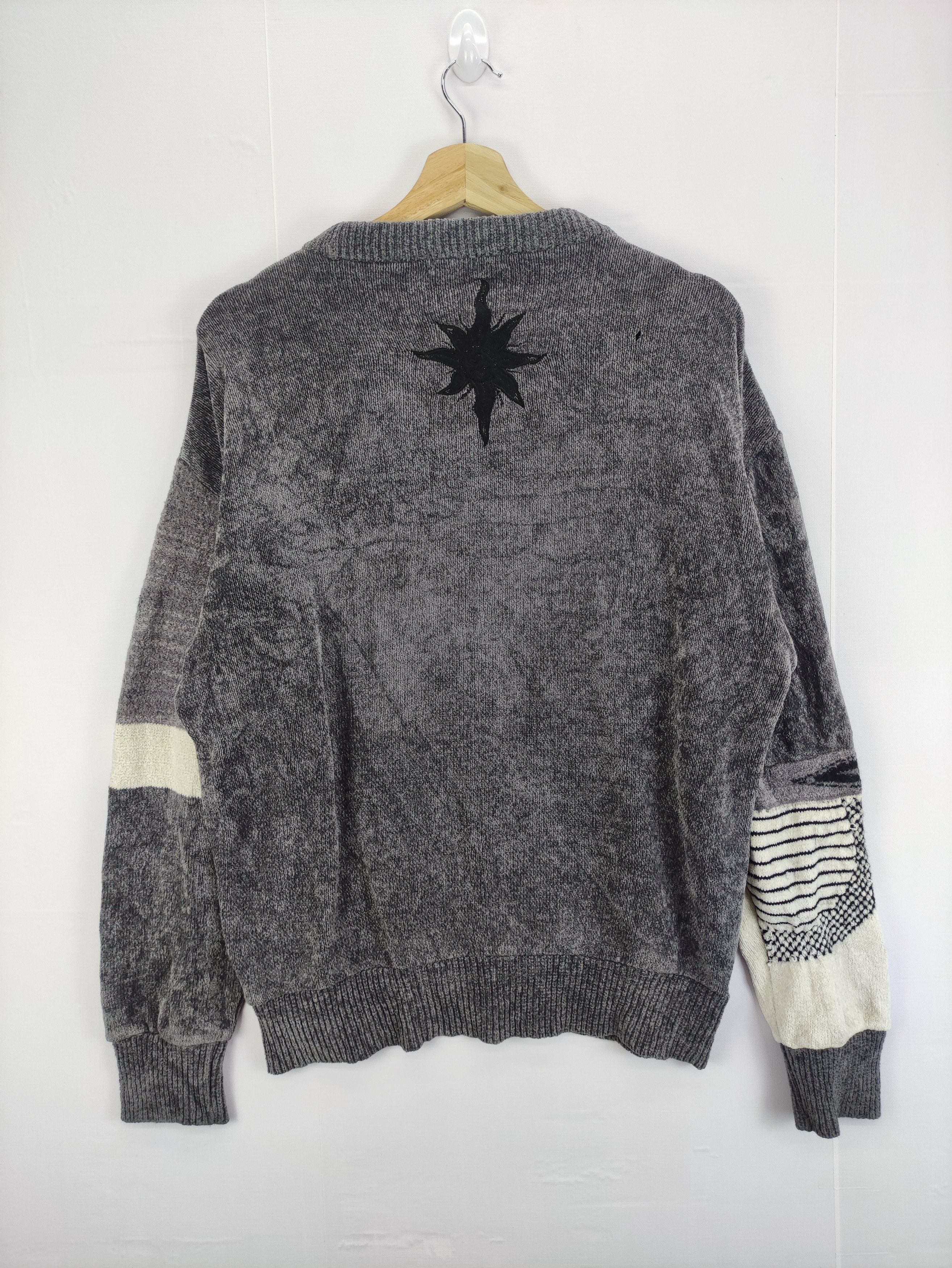 Lancel Vintage Lancel Embroidered Logo Sweatshirt Jumper Size US L / EU 52-54 / 3 - 7 Thumbnail