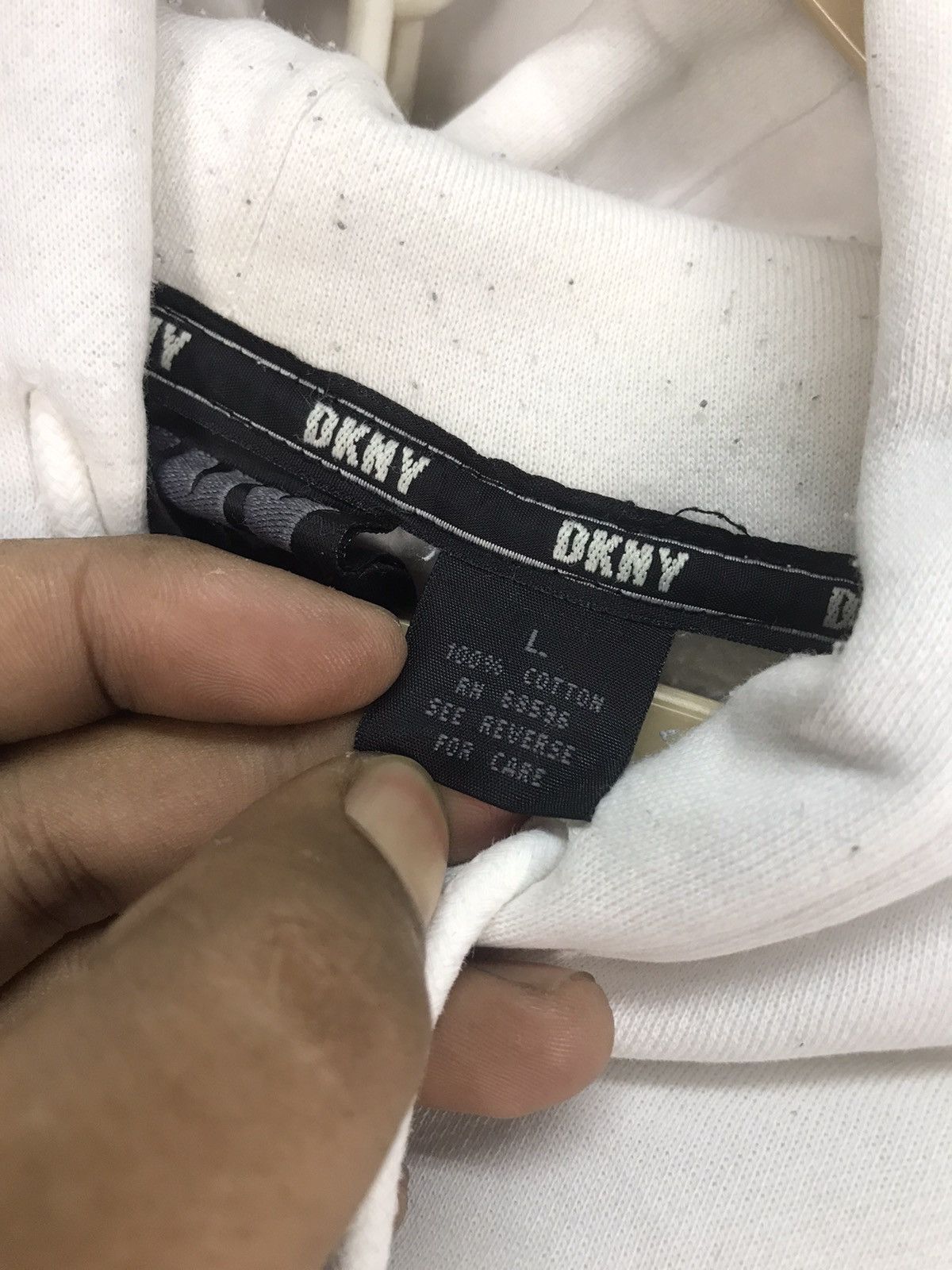 DKNY × Donna Karan × Vintage Donna Karan New York (DKNY) spellout hoodie pullover Size US L / EU 52-54 / 3 - 4 Thumbnail