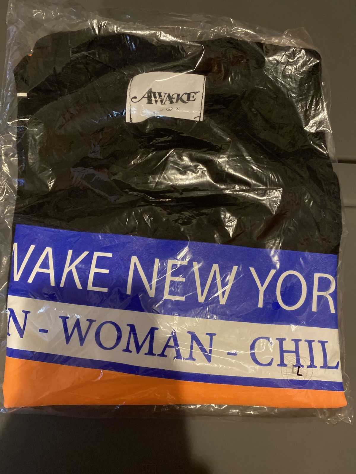 Awake NY Awake NY Man Woman Child L/S Size Large Size US L / EU 52-54 / 3 - 3 Thumbnail