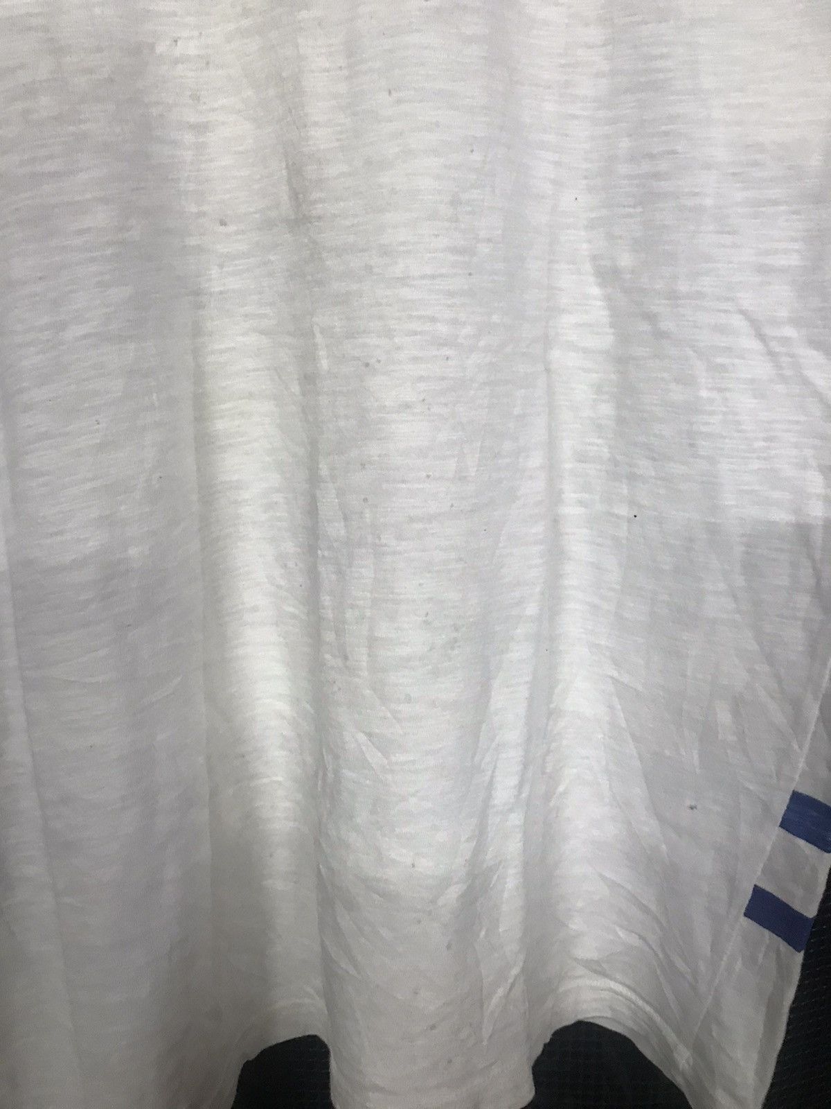 Uniqlo Hokusai Blue X Uniqlo Tshirt Crewneck Pullover Size US XL / EU 56 / 4 - 6 Thumbnail