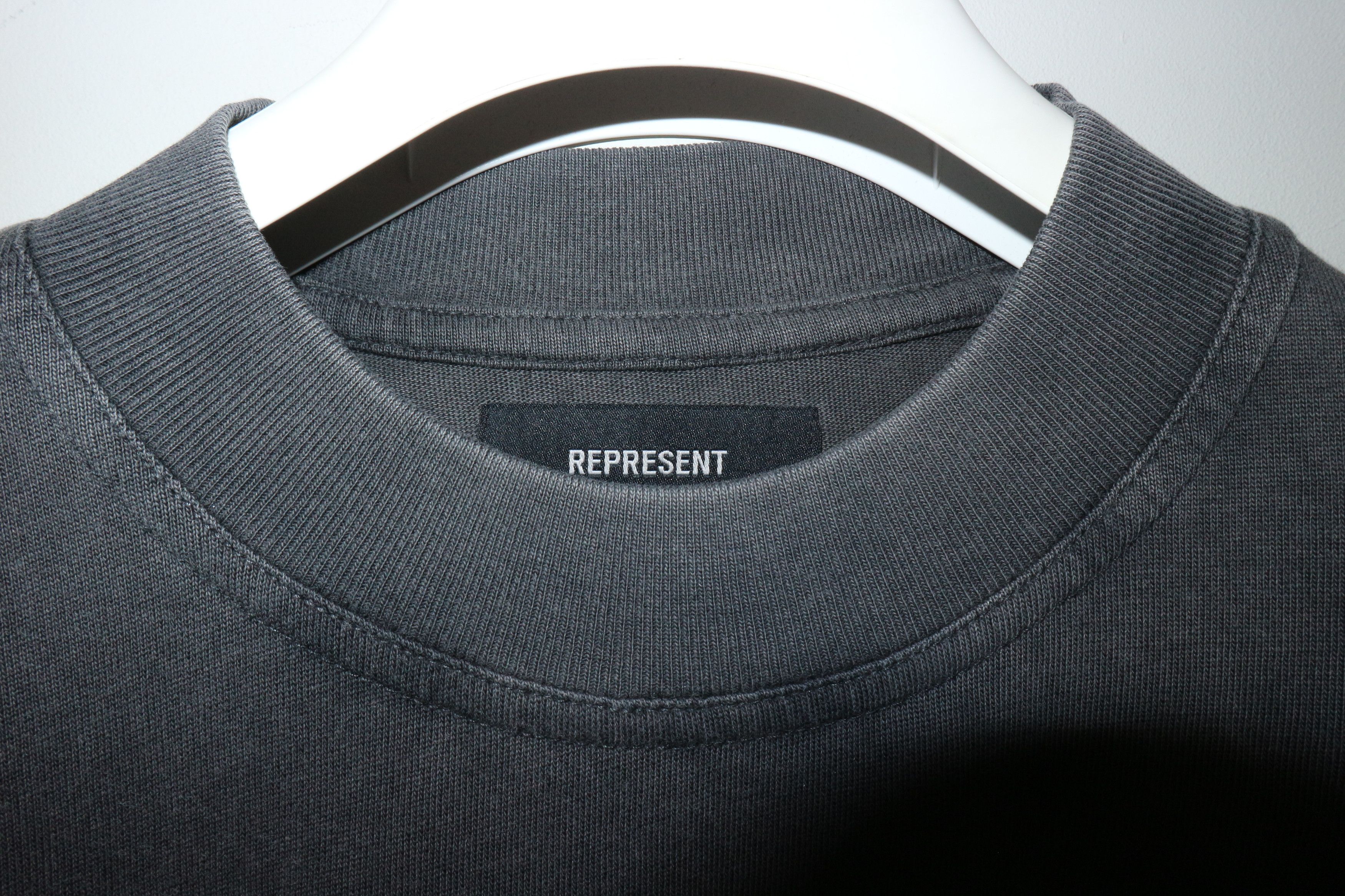 Represent Clo. SHARK PRINT T-SHIRT Size US L / EU 52-54 / 3 - 3 Thumbnail