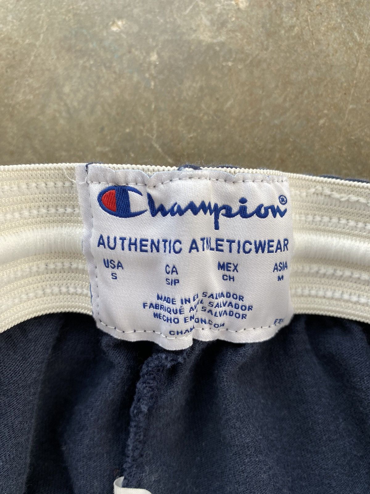 Champion Champion Classic Logo Emblem Shorts Navy Small S ❄️🥣🧊 USA Size US 30 / EU 46 - 3 Thumbnail