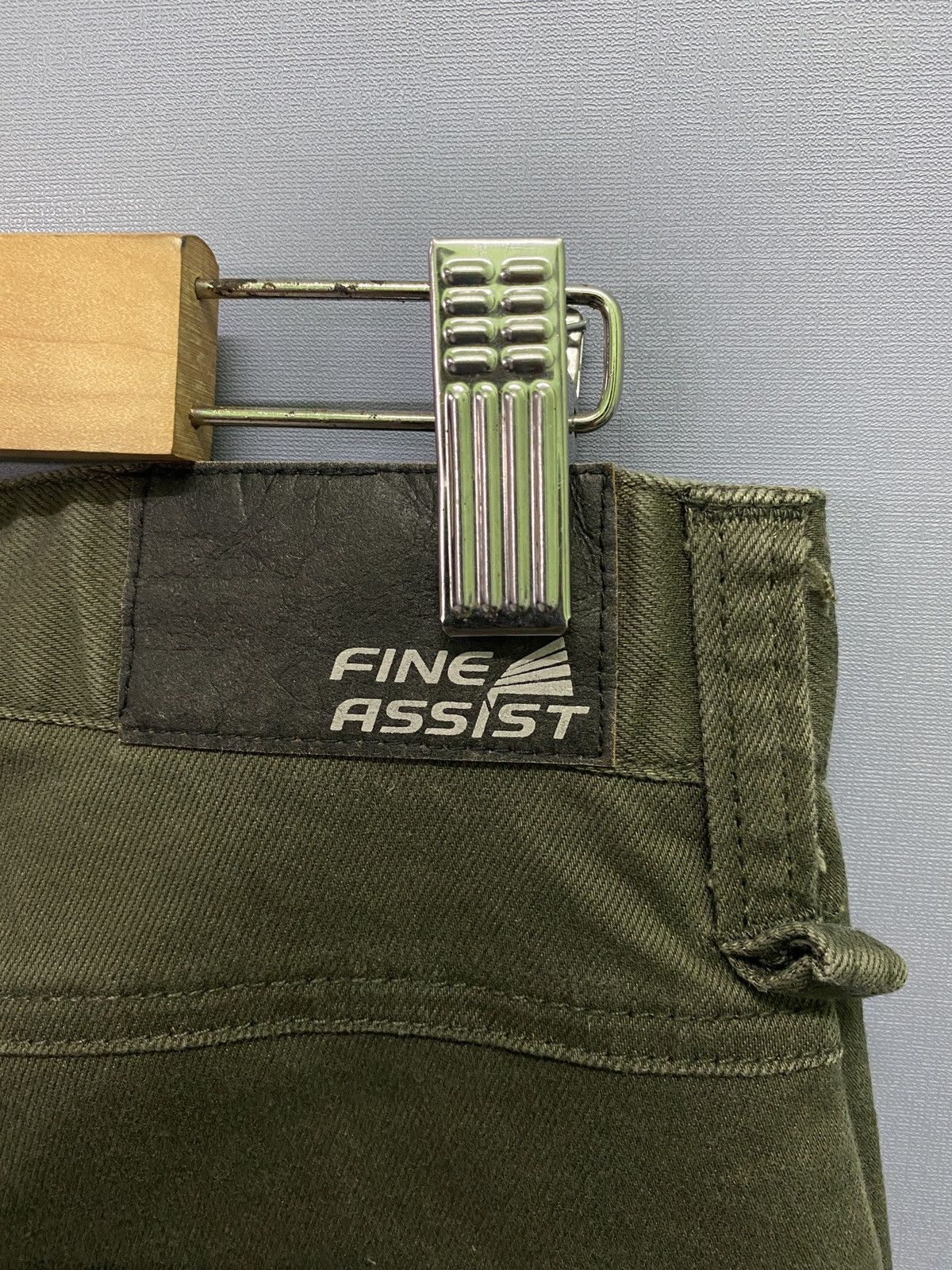 Japanese Brand Cargo Japan FINE ASSIST Multi Pocket Pants Size US 29 - 17 Thumbnail