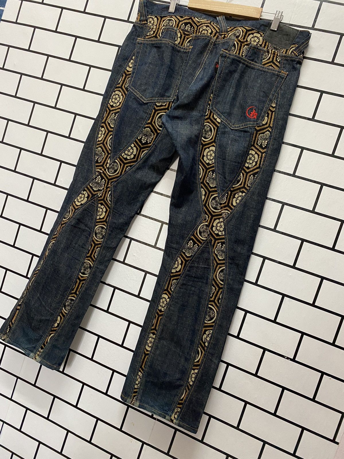 Japanese Brand JUVENILE DELINQUENT X Japan Blue Reconstructed Denim Pants Size US 38 / EU 54 - 2 Thumbnail