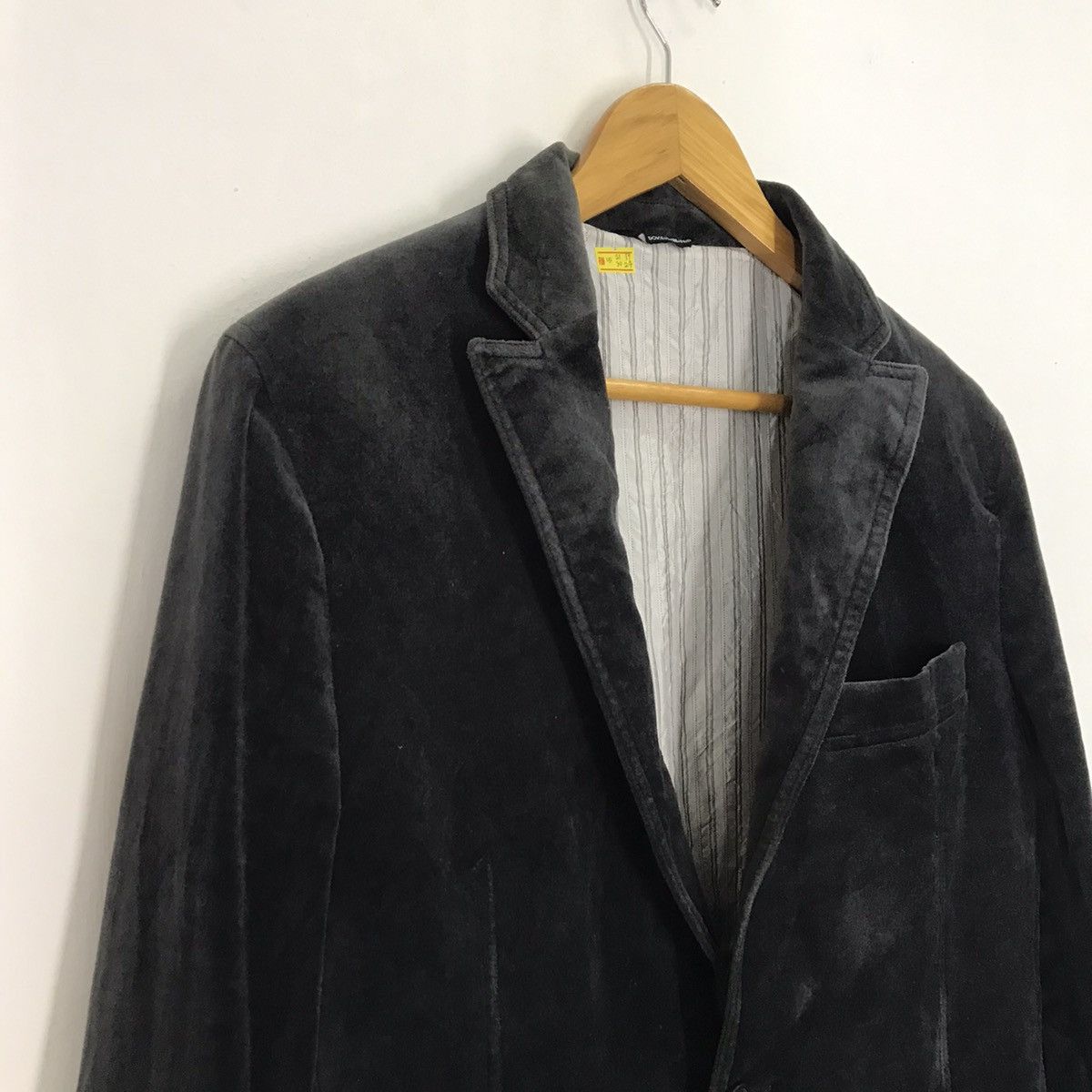 Dolce & Gabbana DOLCE & GABBANA VELVET COATS Size US M / EU 48-50 / 2 - 4 Thumbnail