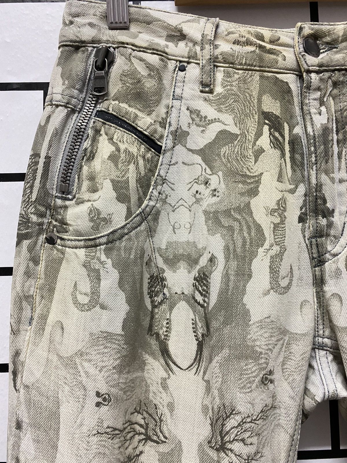 Diesel Vintage Diesel psychedelic Art Printed Pants Size US 29 - 8 Thumbnail