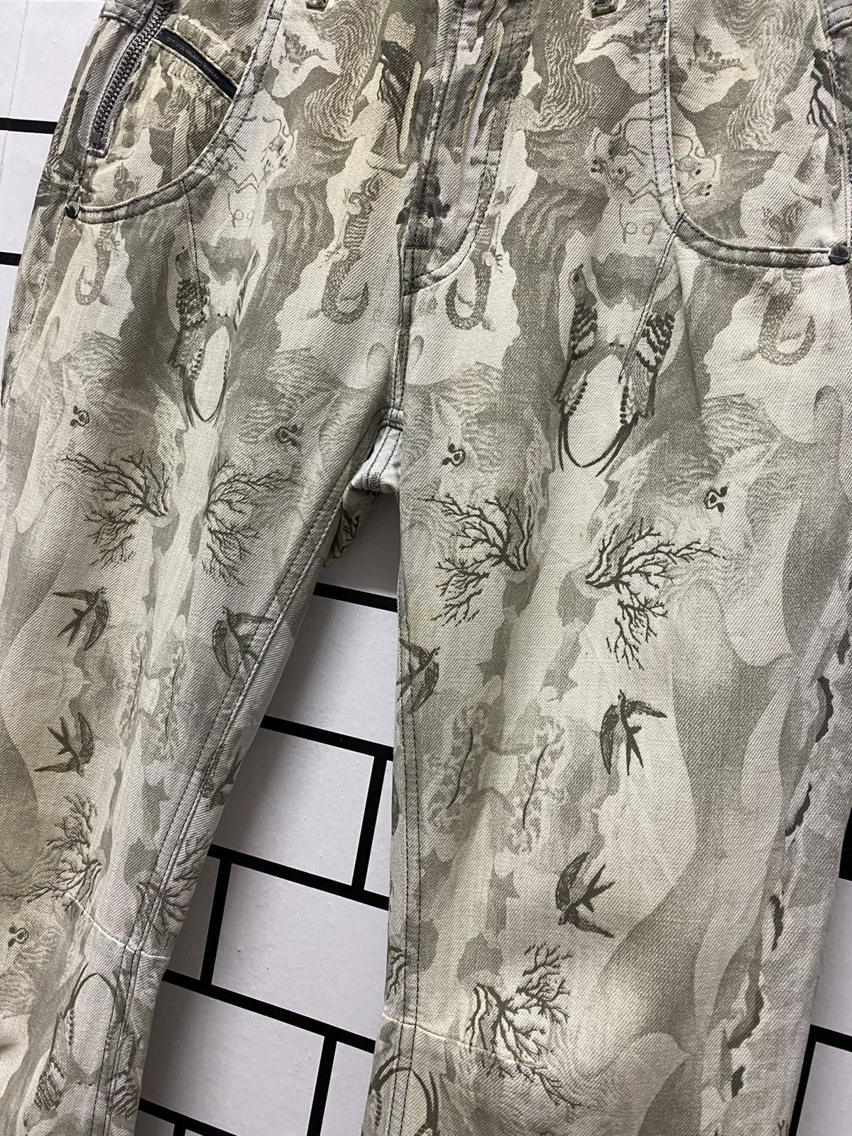 Diesel Vintage Diesel psychedelic Art Printed Pants Size US 29 - 6 Thumbnail