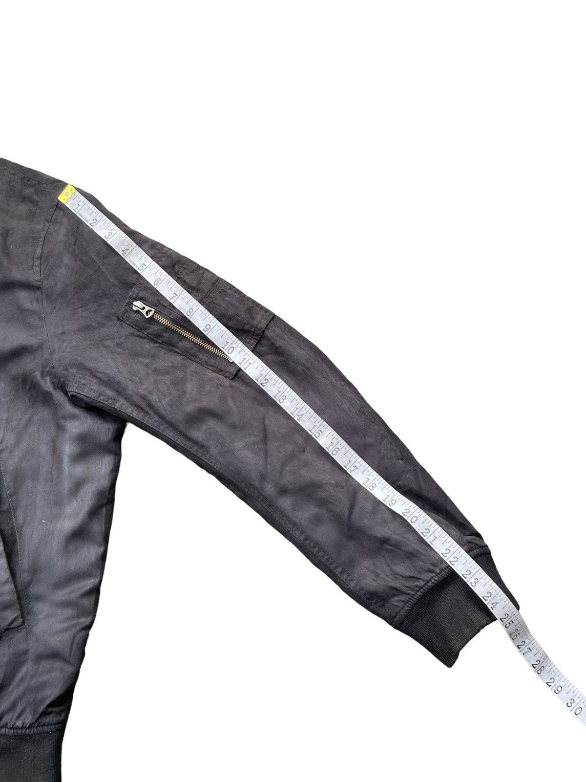 Uniqlo Uniqlo Bomber Jacket Size US XL / EU 56 / 4 - 14 Thumbnail