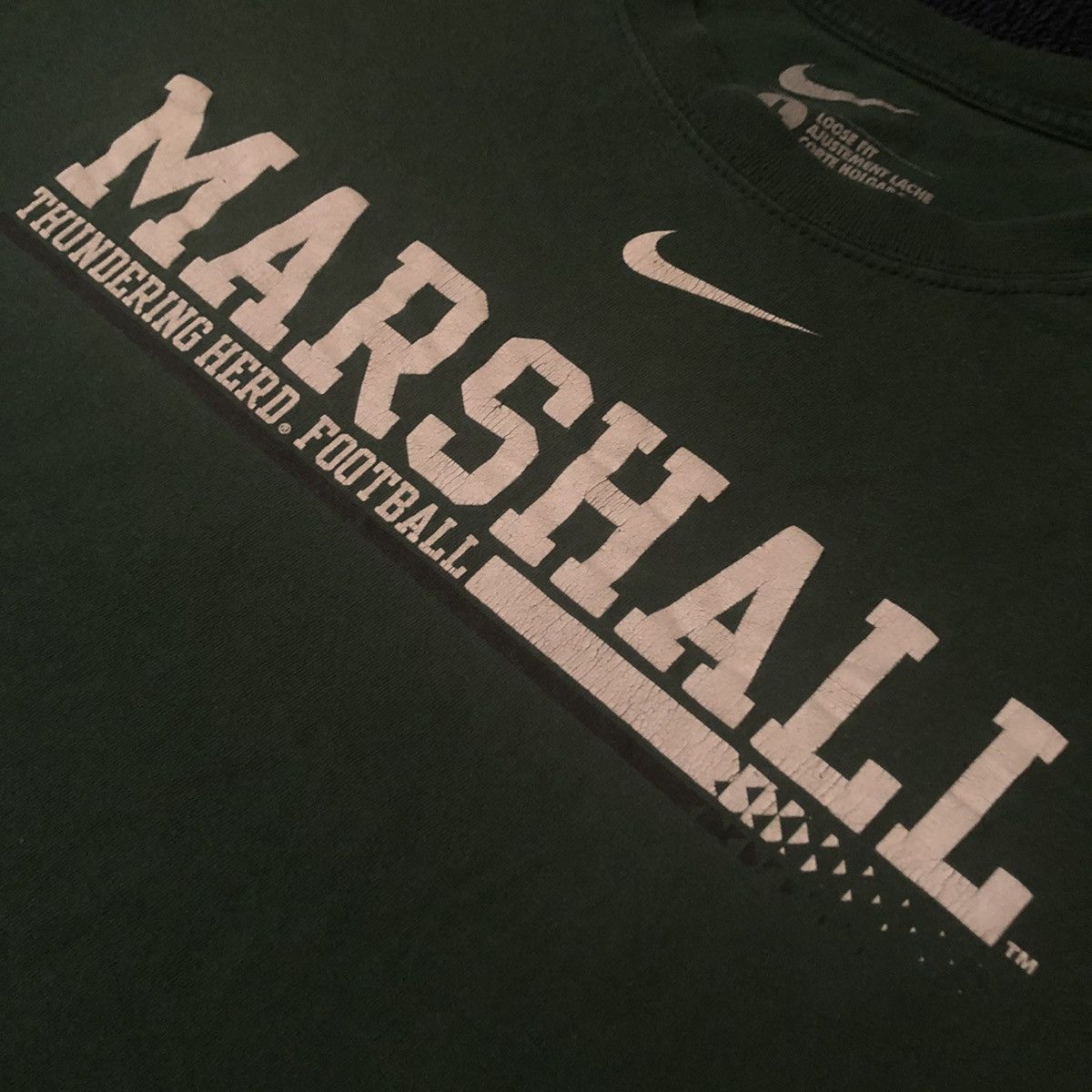 Nike Vintage Nike Marshall University Center Swoosh Football Tee Size US L / EU 52-54 / 3 - 4 Thumbnail