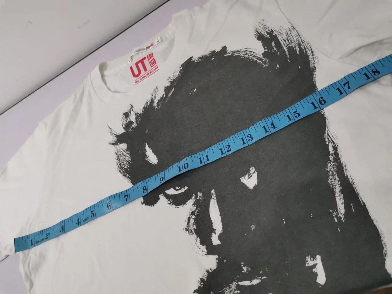 Anime Vagabond Metal Gear 10th Anniversary Uniqlo Wolverine Size US S / EU 44-46 / 1 - 4 Thumbnail