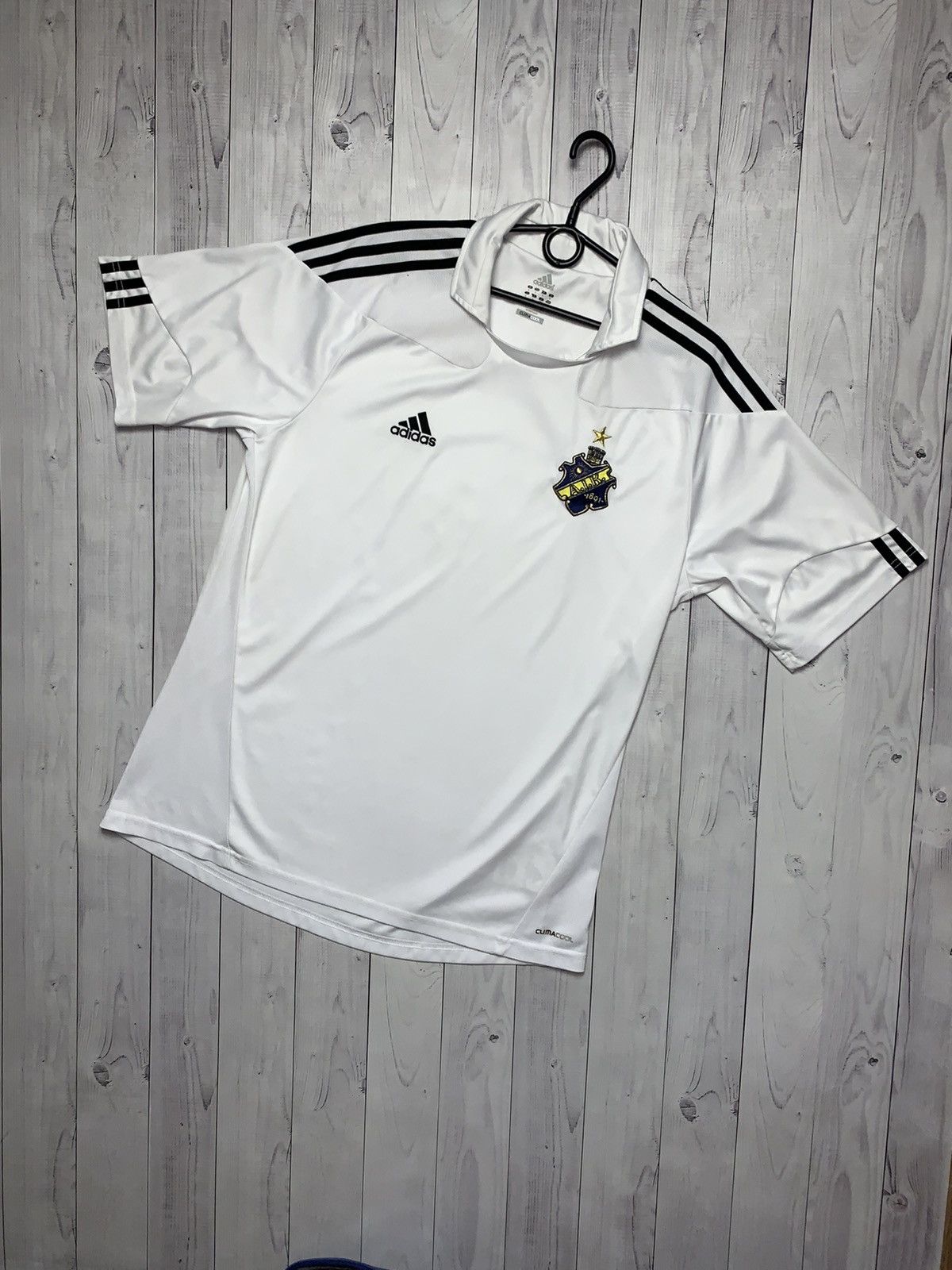 Adidas × Vintage Vintage soccer jersey A.I.K. Adidas size L Size US L / EU 52-54 / 3 - 1 Thumbnail
