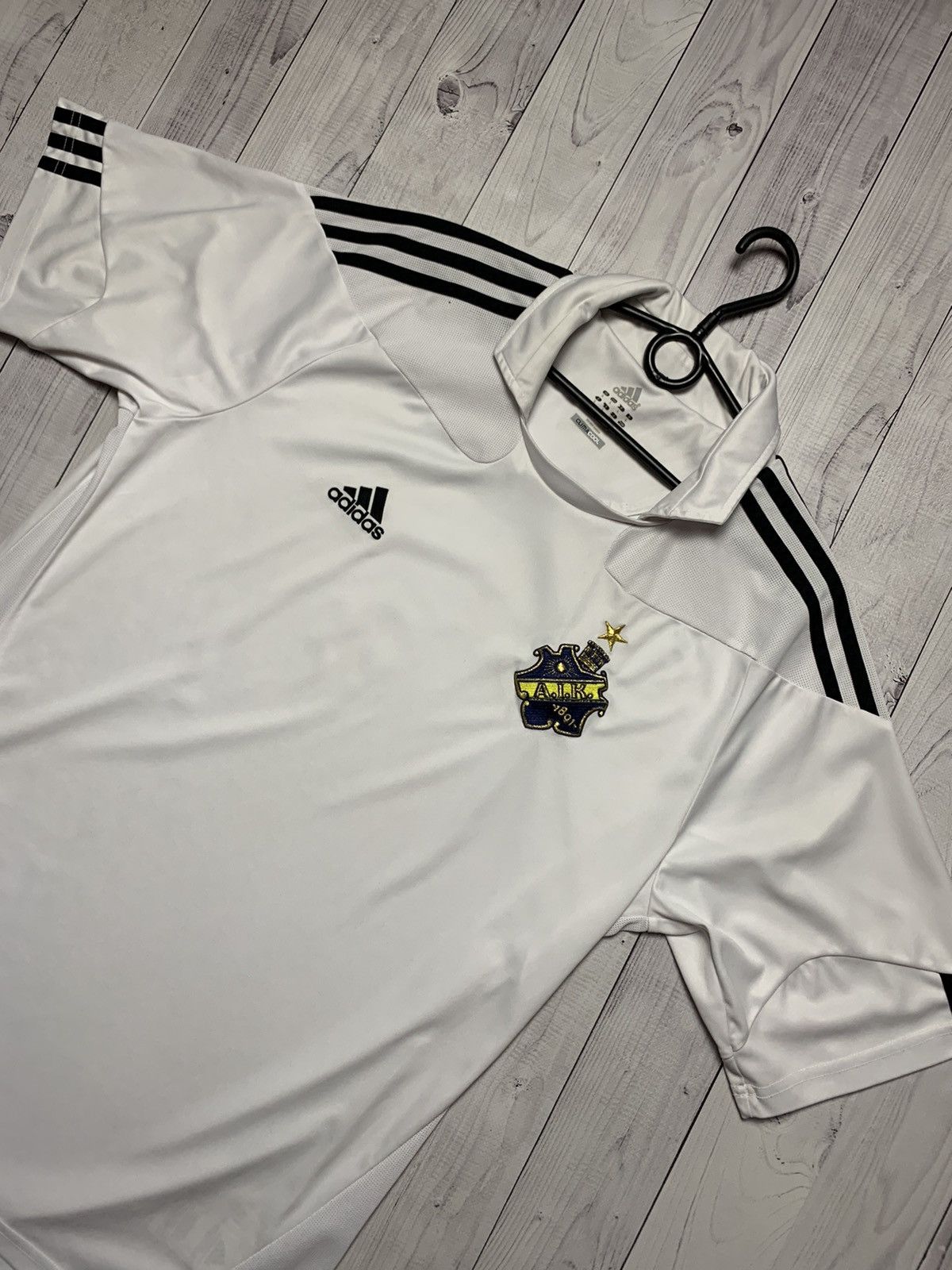 Adidas × Vintage Vintage soccer jersey A.I.K. Adidas size L Size US L / EU 52-54 / 3 - 3 Thumbnail