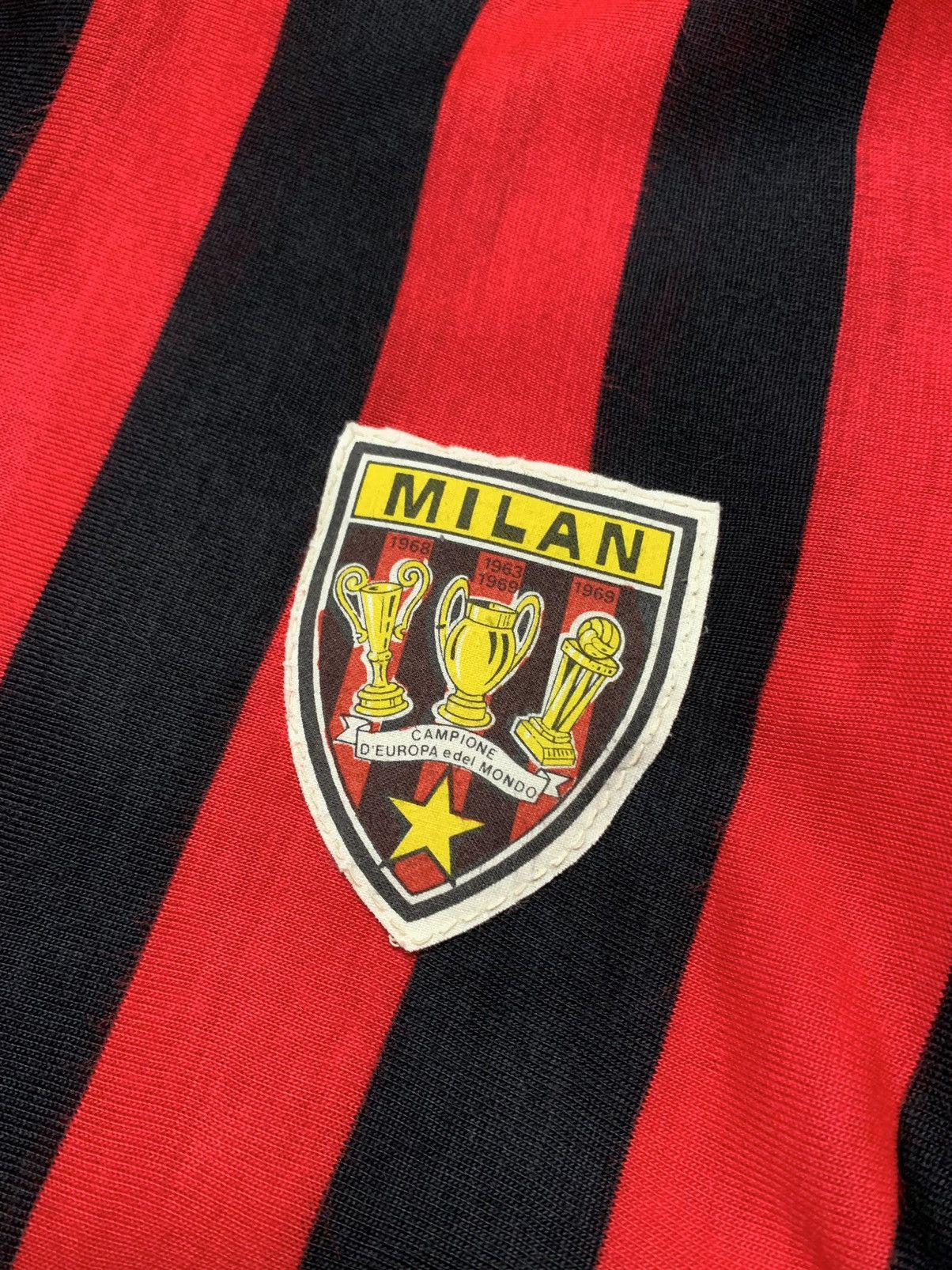Vintage Vintage soccer jersey A.C. Milan long sleeve retro size S Size US S / EU 44-46 / 1 - 2 Thumbnail