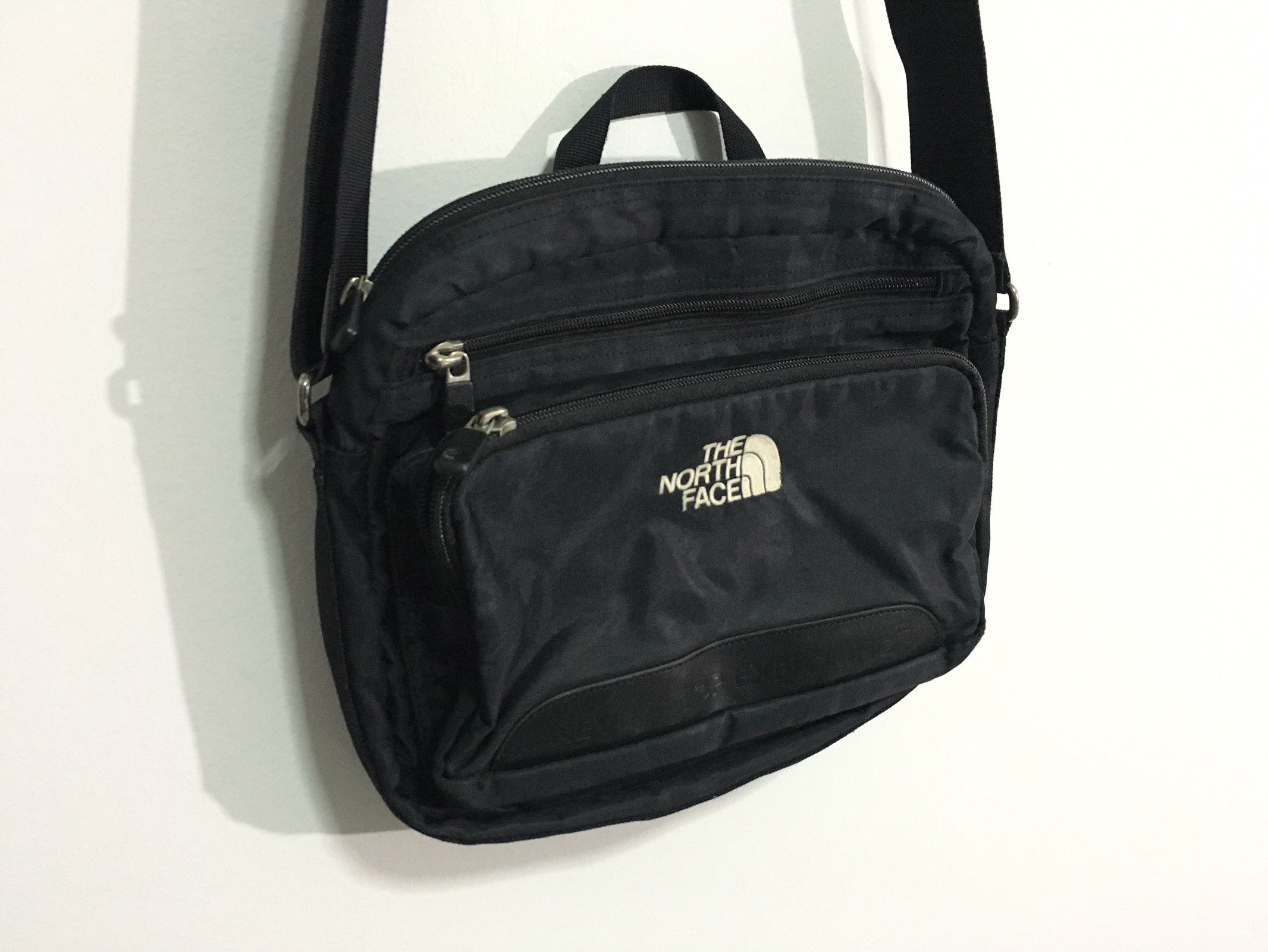 The North Face Vintage The North Face Crossbody Bag Shoulder Bag Black Size ONE SIZE - 2 Thumbnail