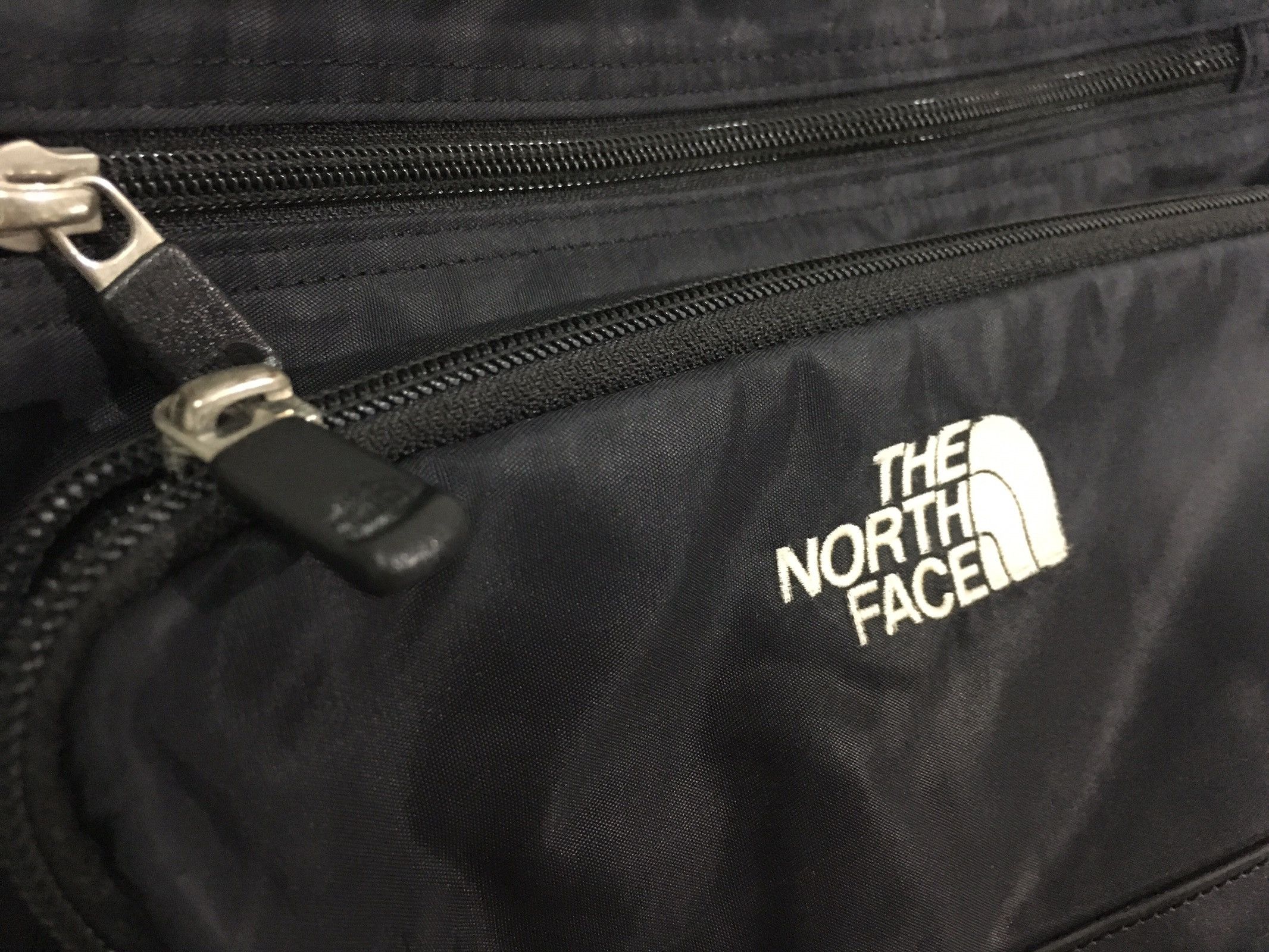 The North Face Vintage The North Face Crossbody Bag Shoulder Bag Black Size ONE SIZE - 4 Thumbnail