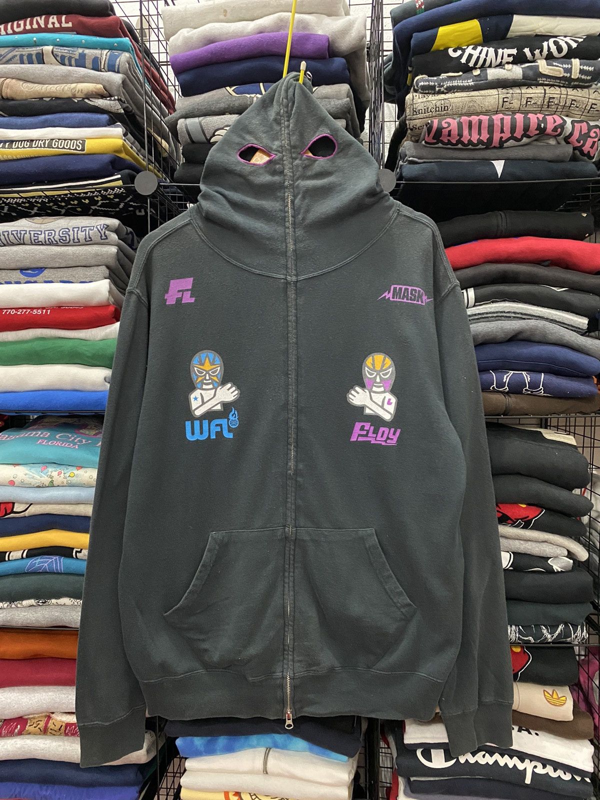image of Great Laundry x Wwe Fighting Laundry Full Zipper Hoddies in Black, Men's (Size Large)