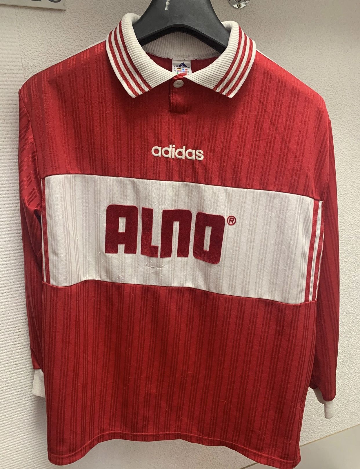 Adidas Adidas Aldo vintage longsleeve soccer jersey red Xl Size US XL / EU 56 / 4 - 1 Thumbnail