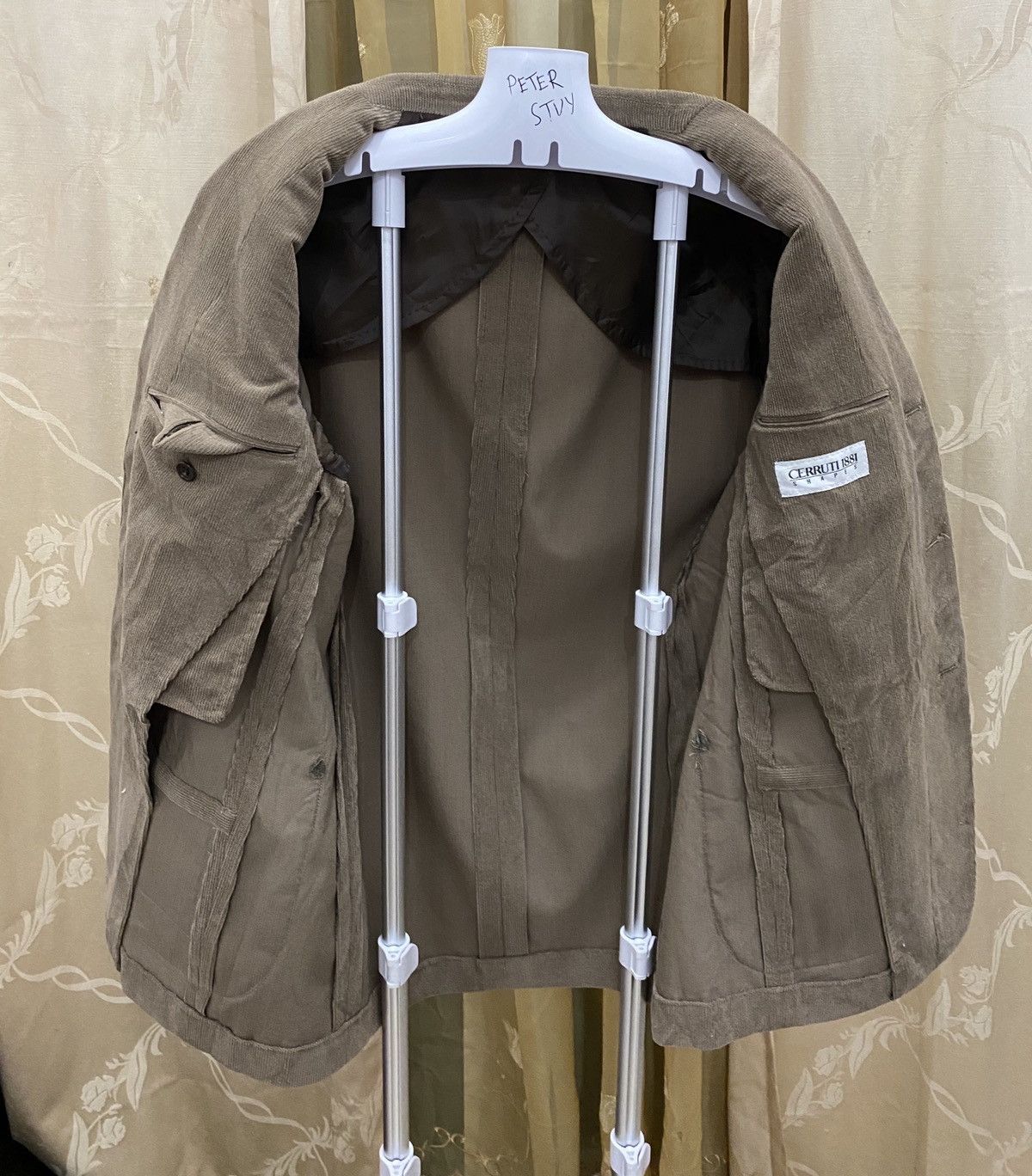 Cerruti 1881 × Designer CERUTTI 1881 SHAPES CORDUROY JACKET LIKE COAT Size US M / EU 48-50 / 2 - 3 Thumbnail
