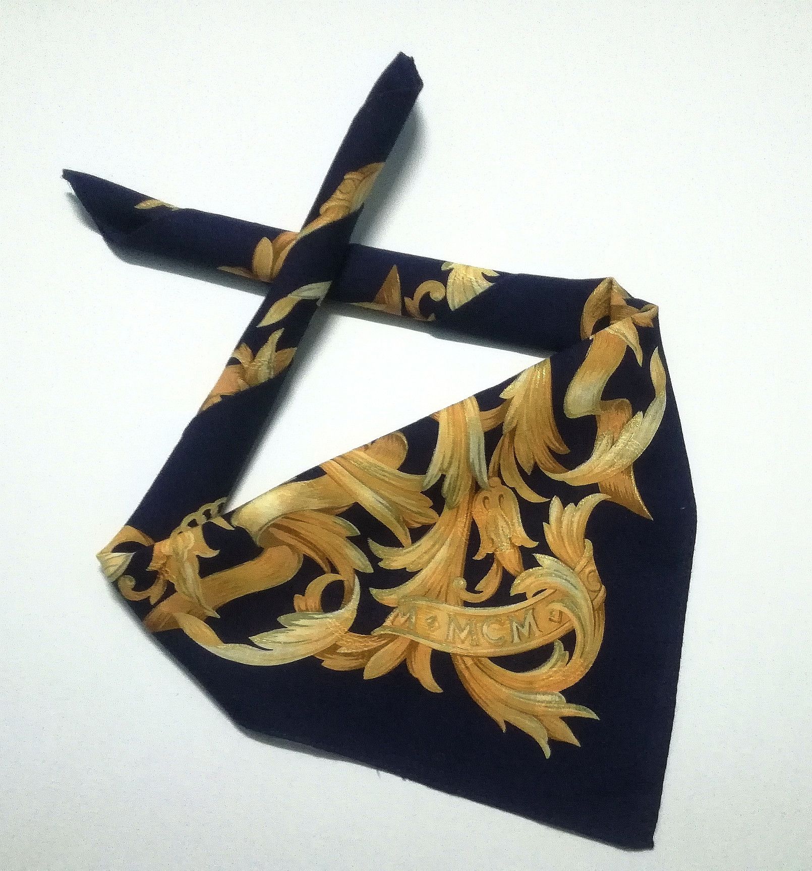 🔥🔥FLASHSALE🔥🔥MCM Bandana Handkerchief Rare full Print
