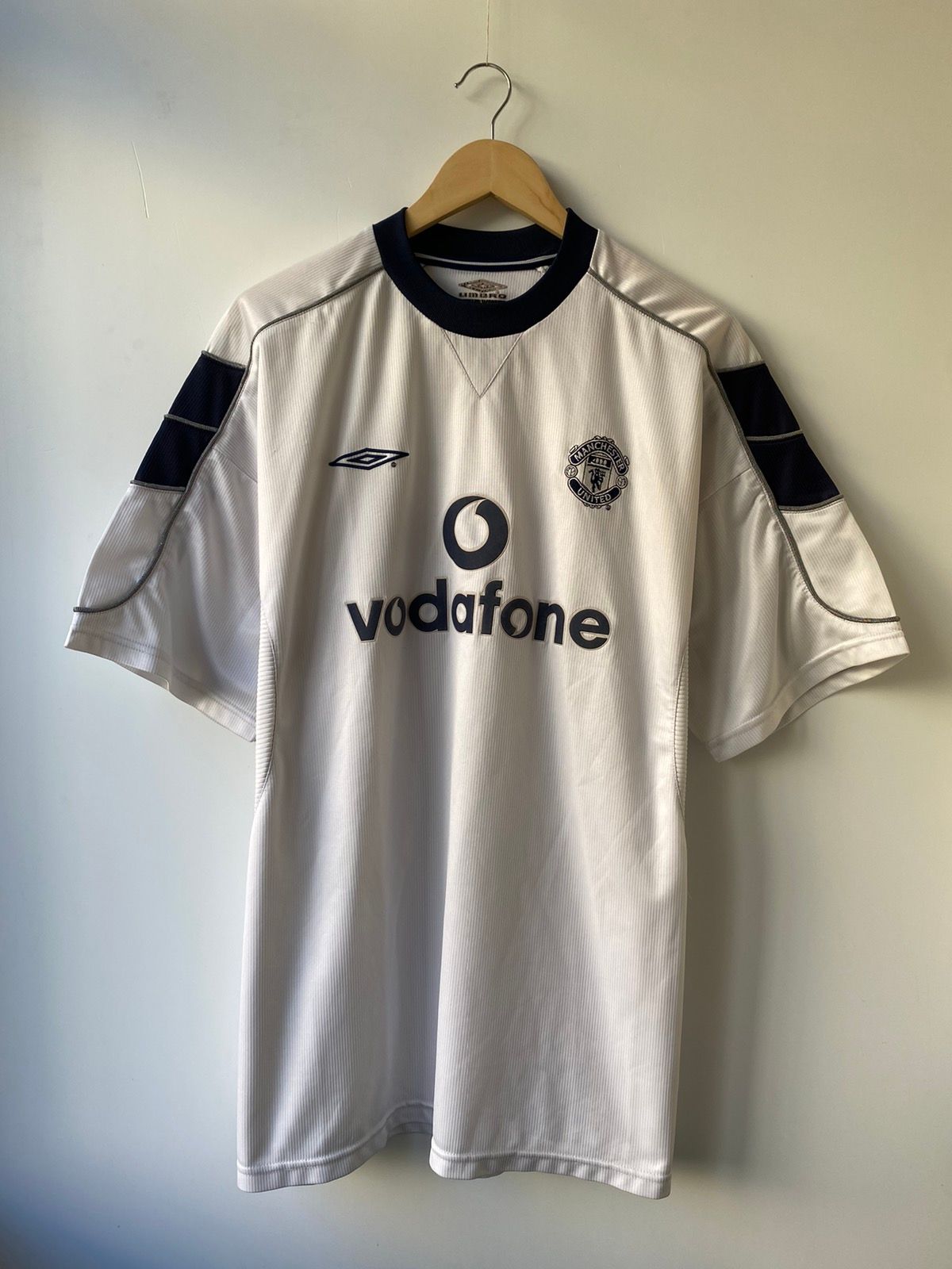 Pre-owned Manchester United X Soccer Jersey Manchester United 2000 Away Soccer Jersey In White