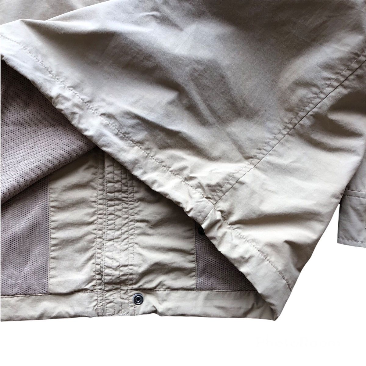 Uniqlo Vintage 90's Uniqlo Windbreaker Jacket Hoodie Nude Colour Size US XL / EU 56 / 4 - 10 Thumbnail